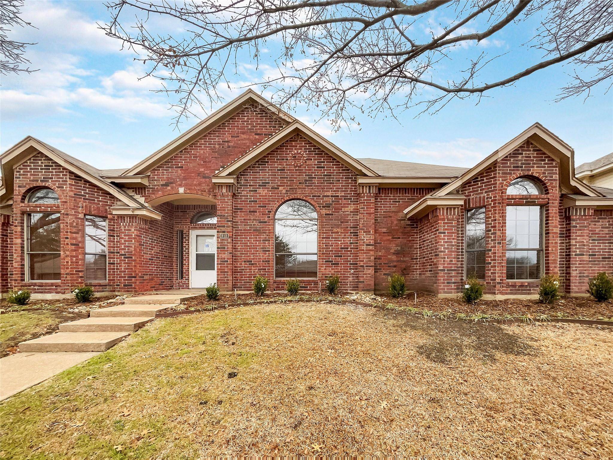 Allen, TX 75002,912 Fairlawn Street