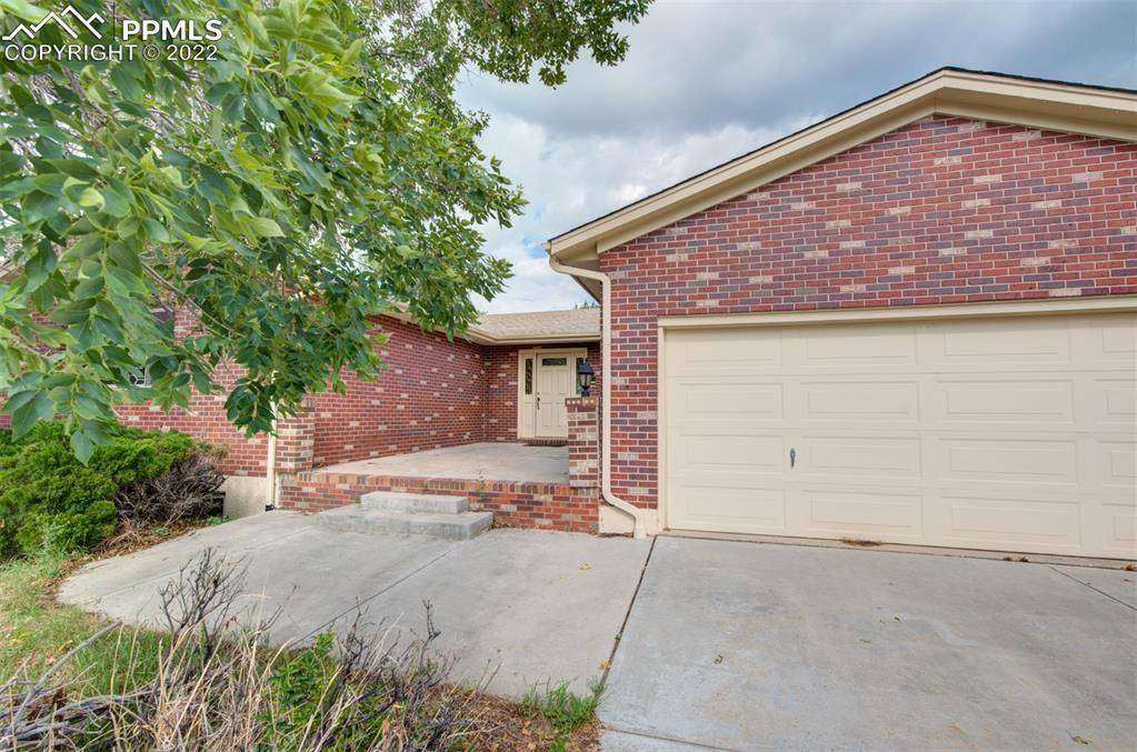 Colorado Springs, CO 80918,5065 Saddle DR