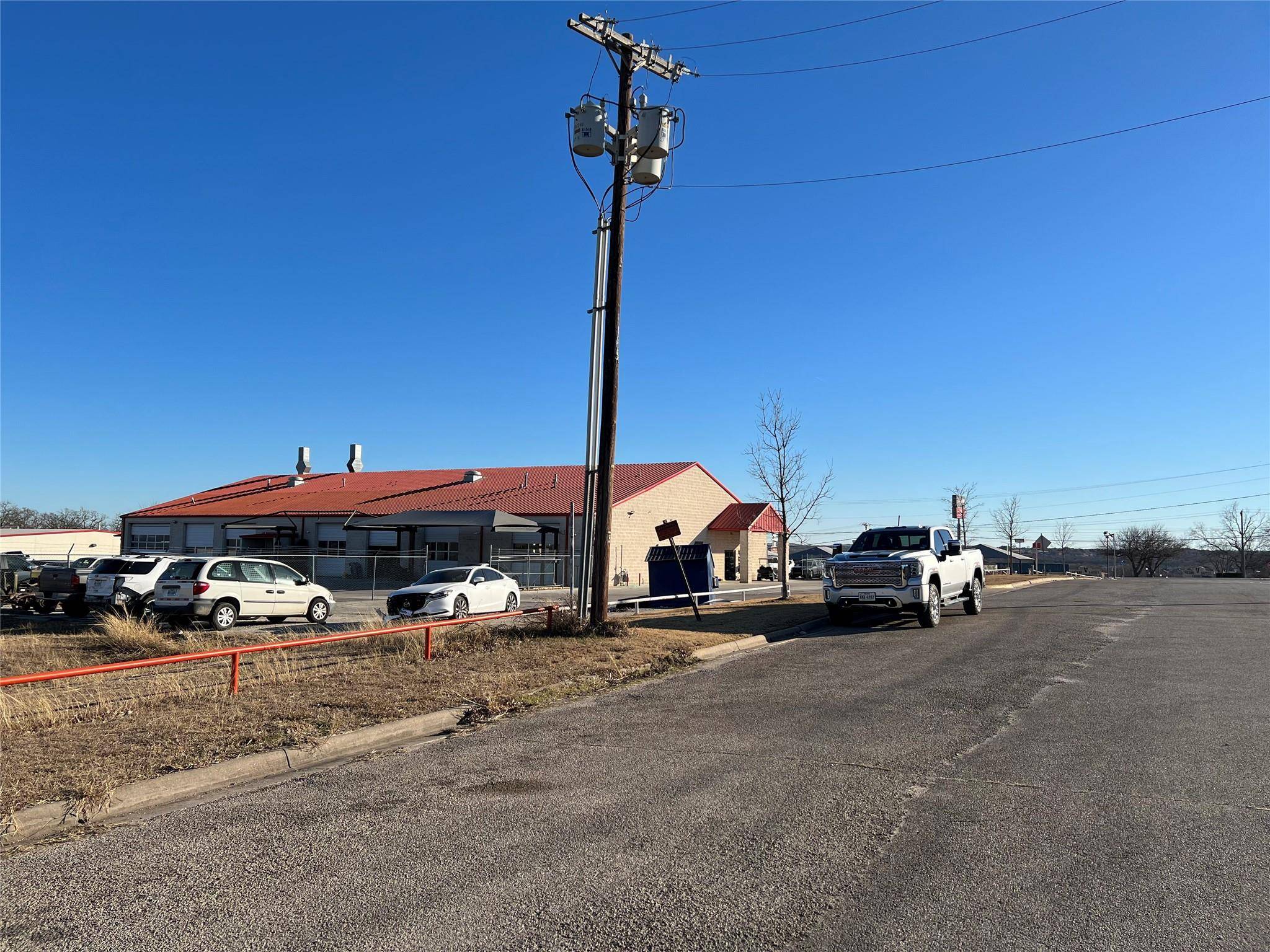 Weatherford, TX 76086,000 Industrial Street