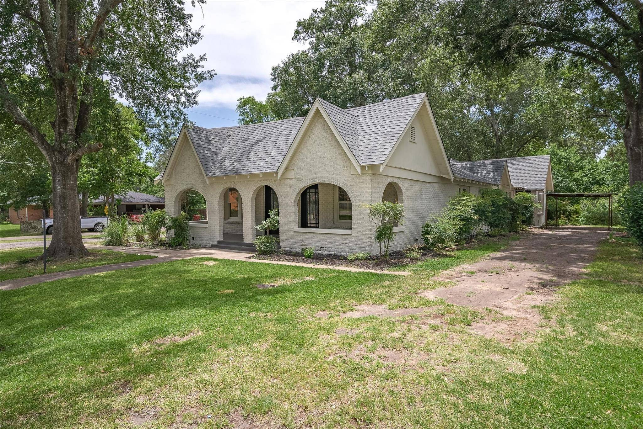 Grand Saline, TX 75140,601 N Spring Street