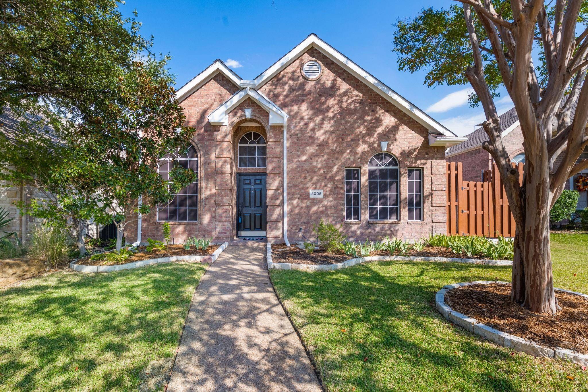 Plano, TX 75025,8008 Springmoss Drive