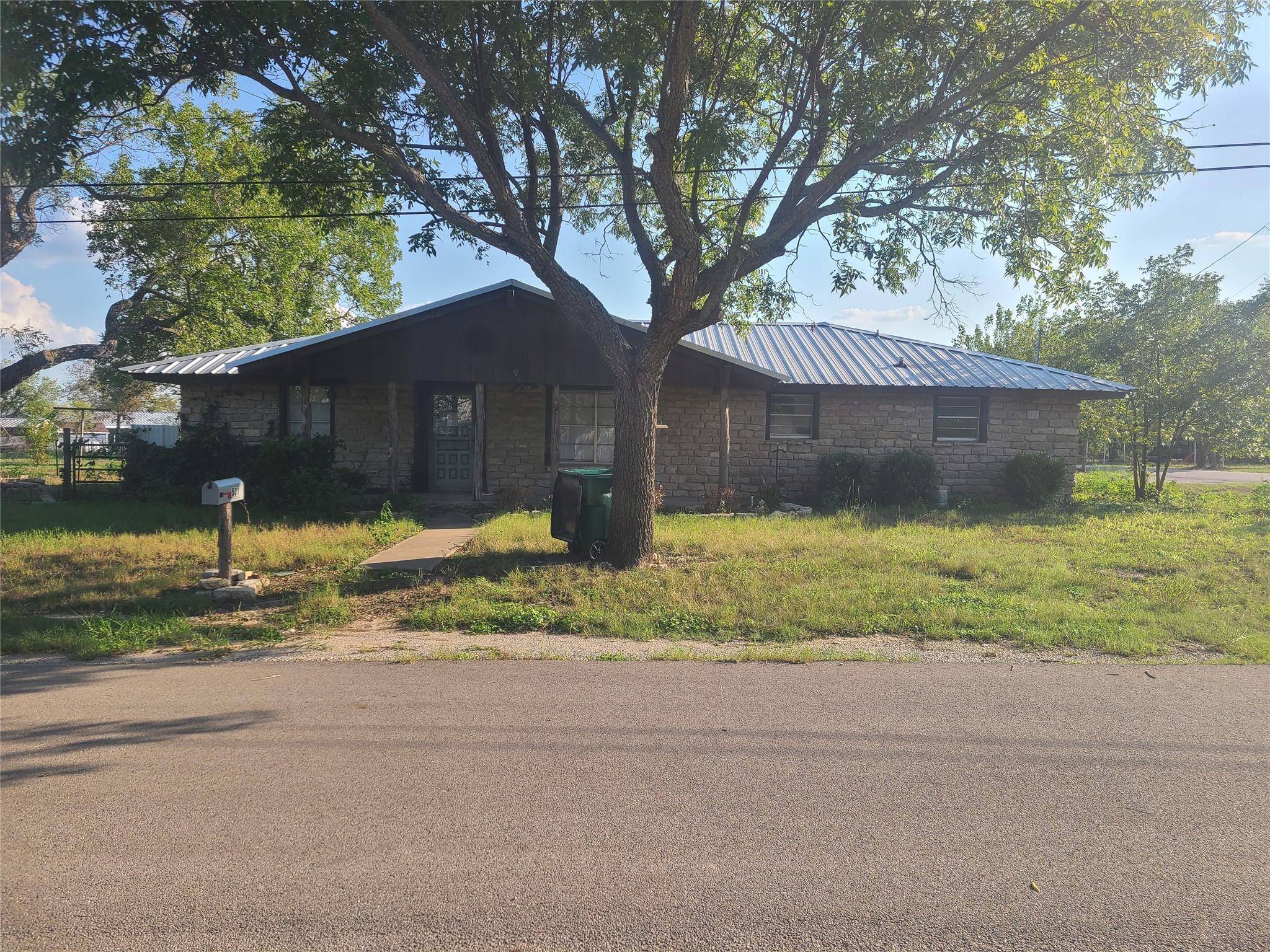 Dublin, TX 76446,531 Hemphill Street