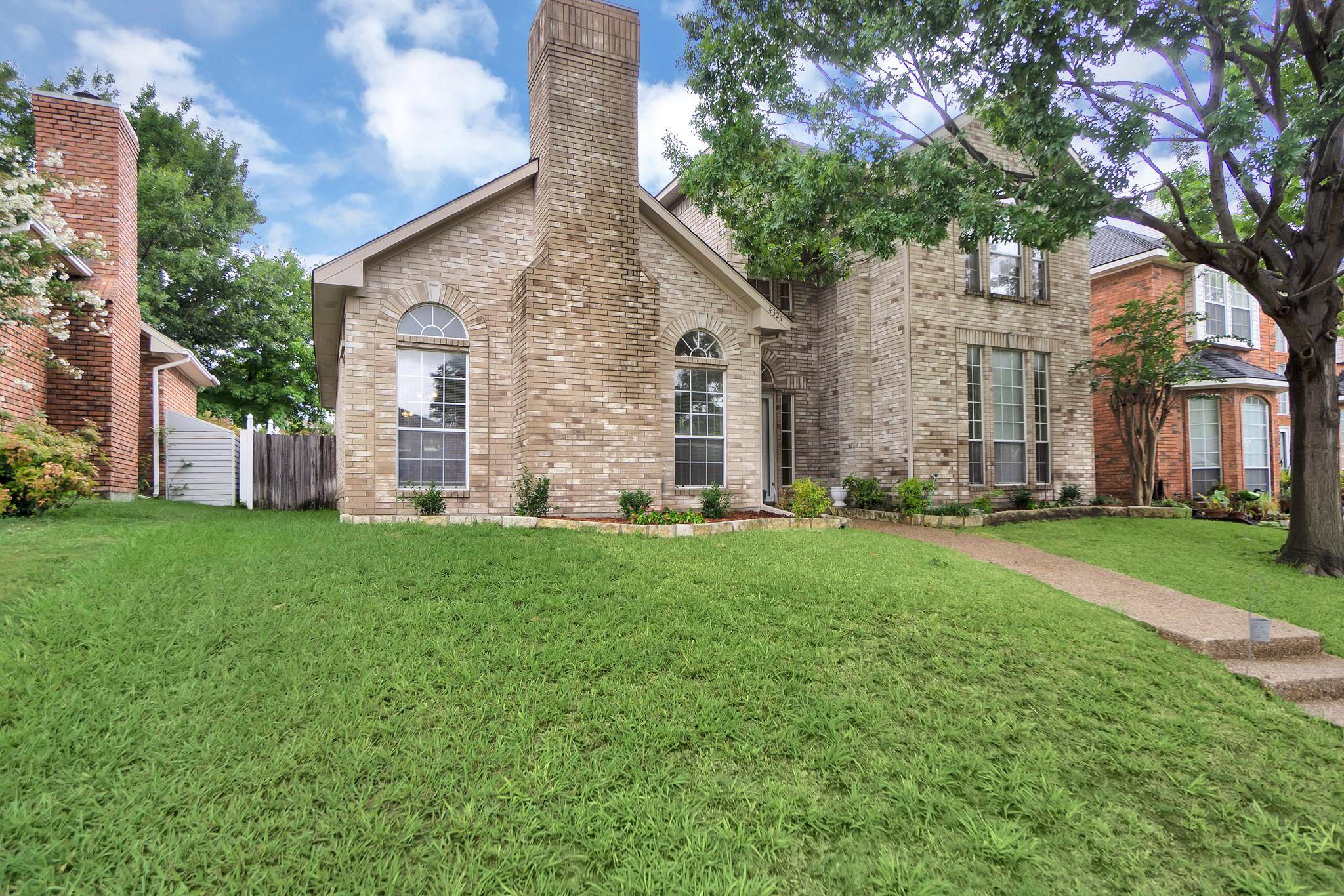 Rowlett, TX 75088,4321 Duck Pond Lane