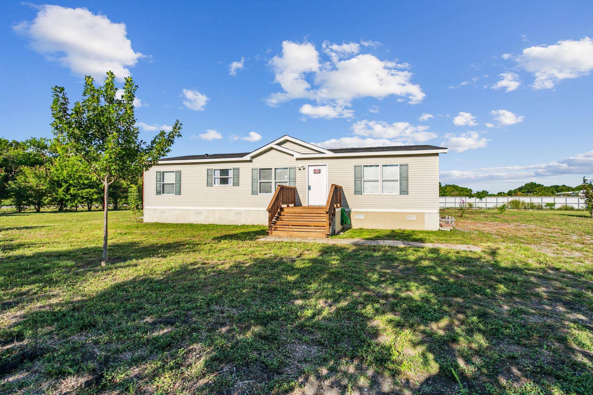 Princeton, TX 75407,6530 County Road 437