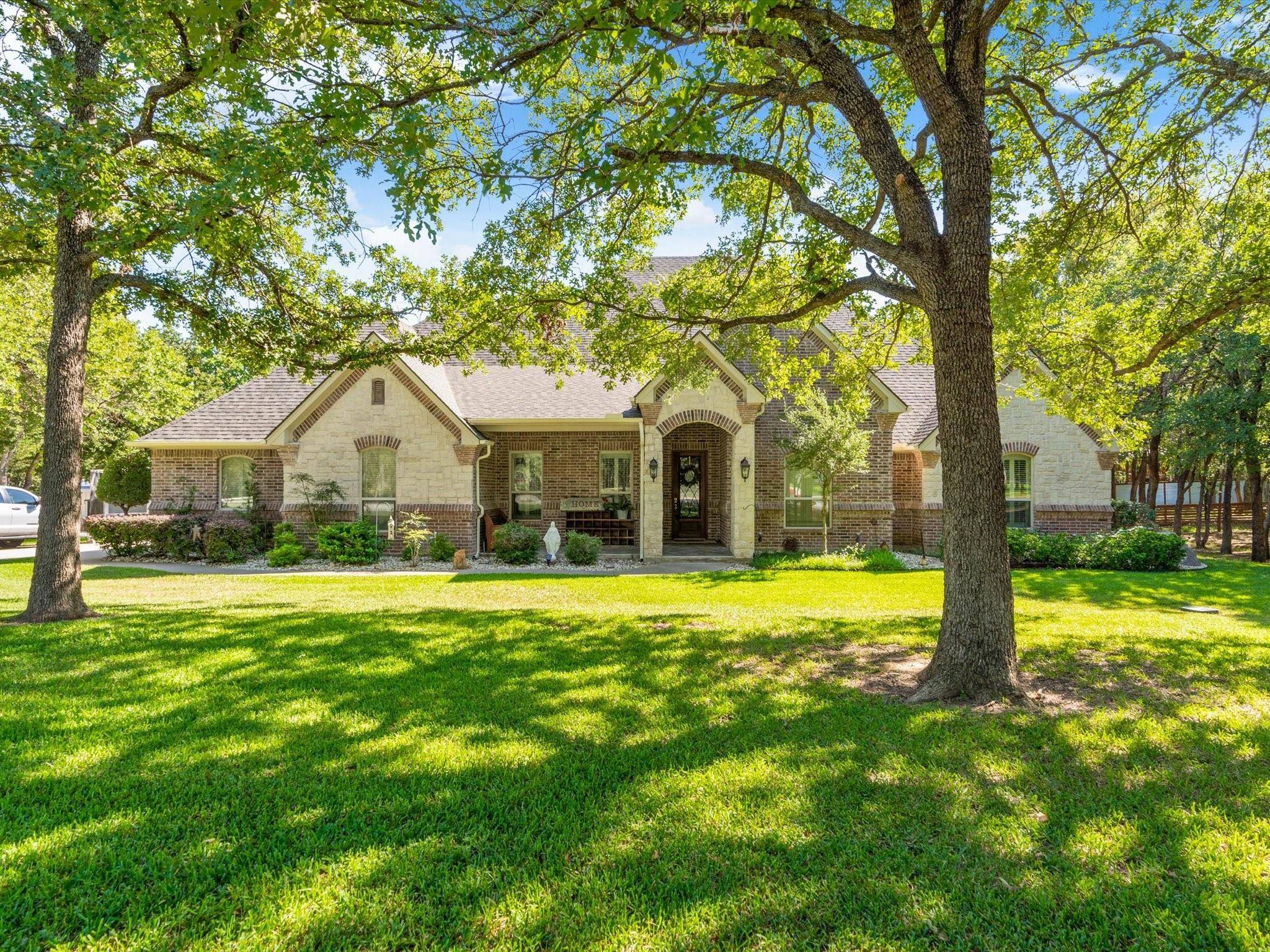 Burleson, TX 76028,3209 Trailwood Drive E