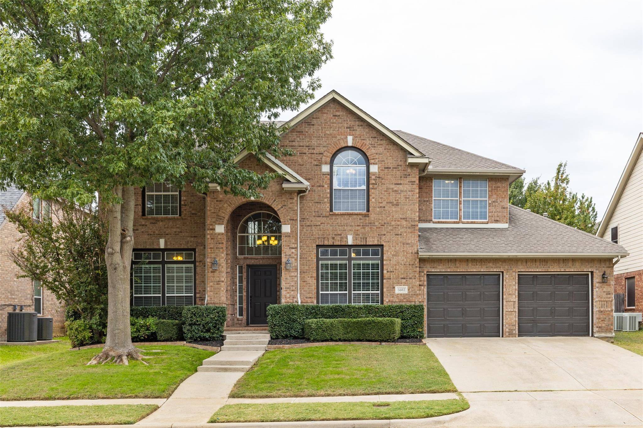 Arlington, TX 76001,6602 Fox Glen Drive