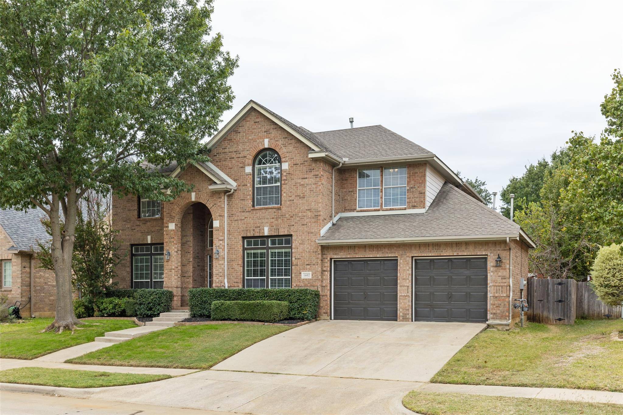 Arlington, TX 76001,6602 Fox Glen Drive