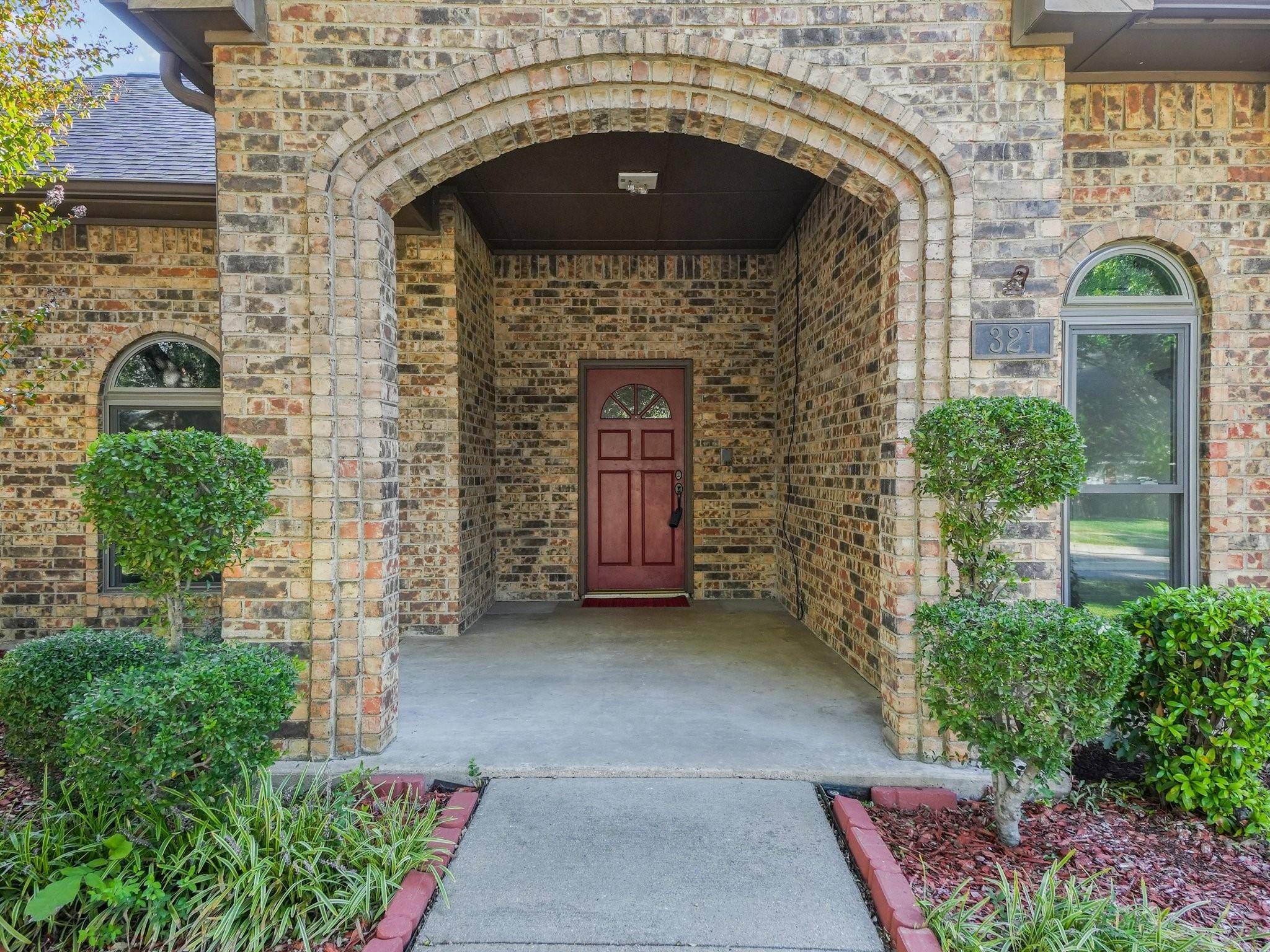 Coppell, TX 75019,321 Meadowood Lane