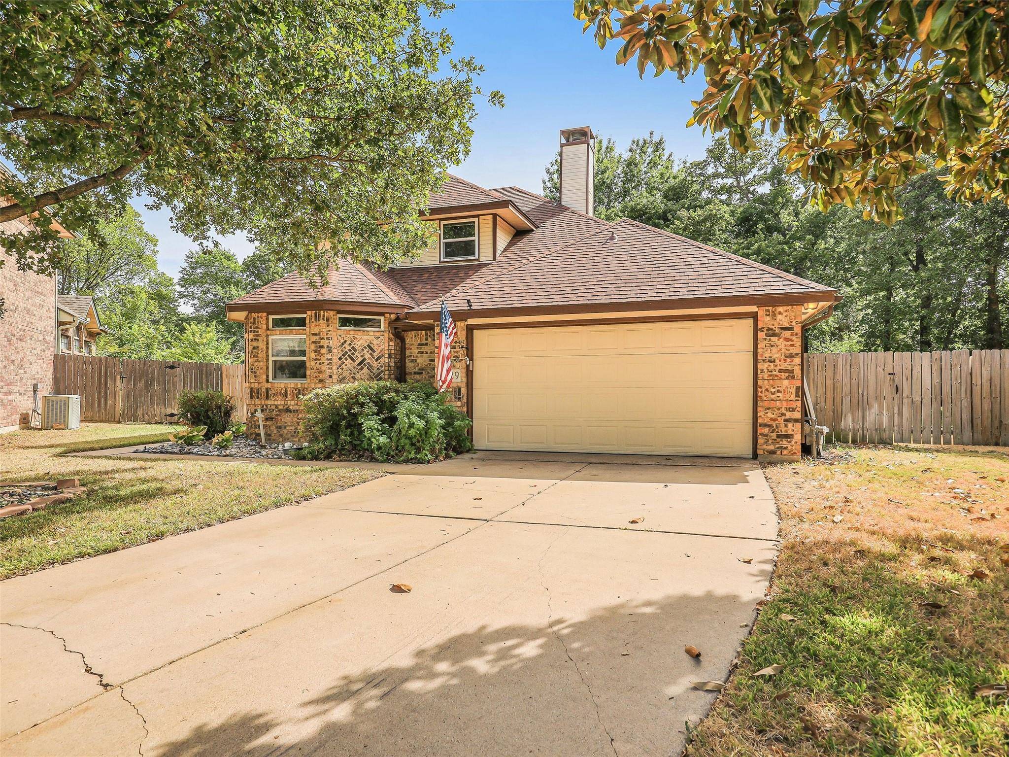 Grapevine, TX 76051,1529 Brookwood Drive