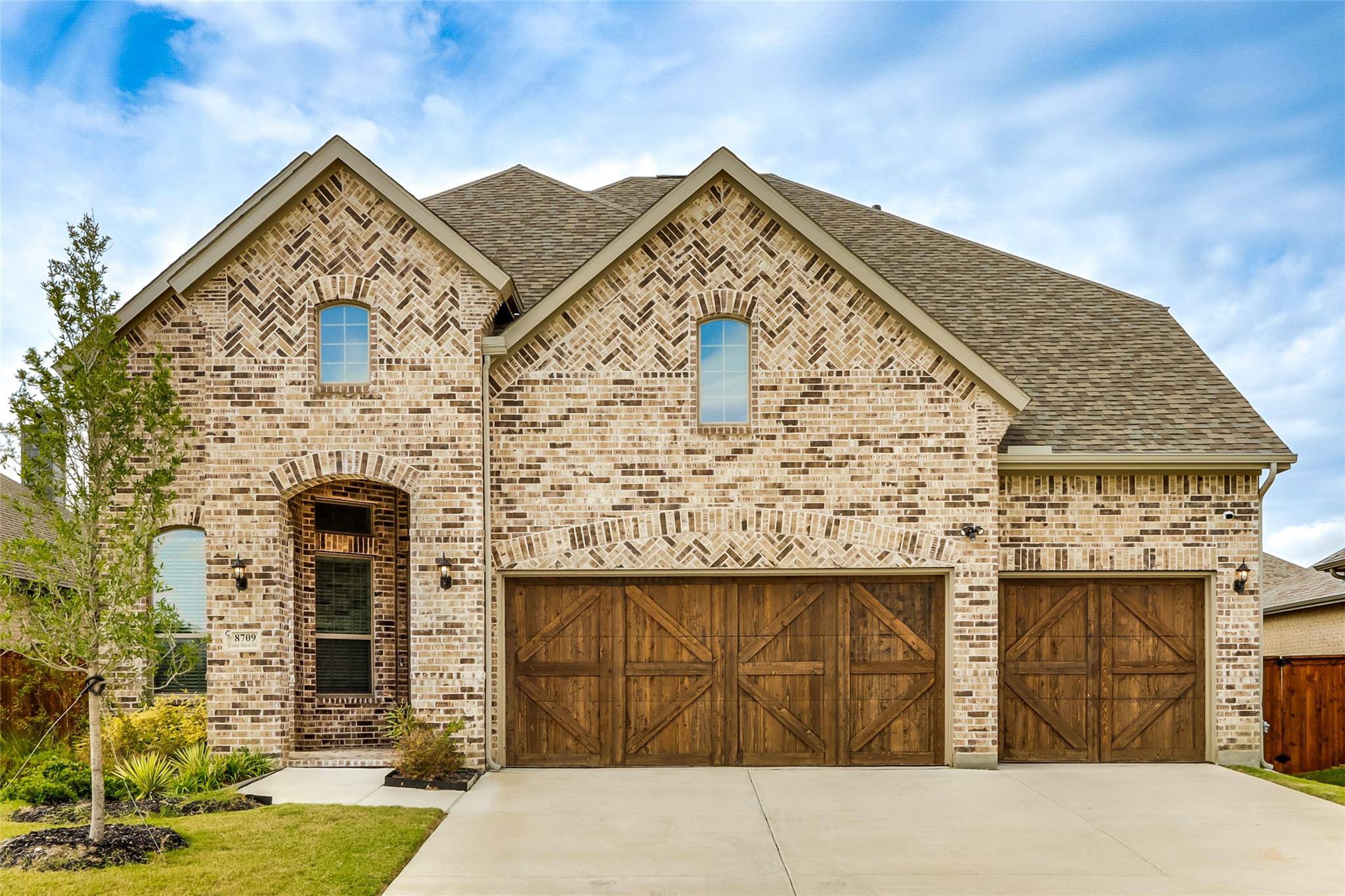 Mckinney, TX 75071,8709 Cedar Basin Drive