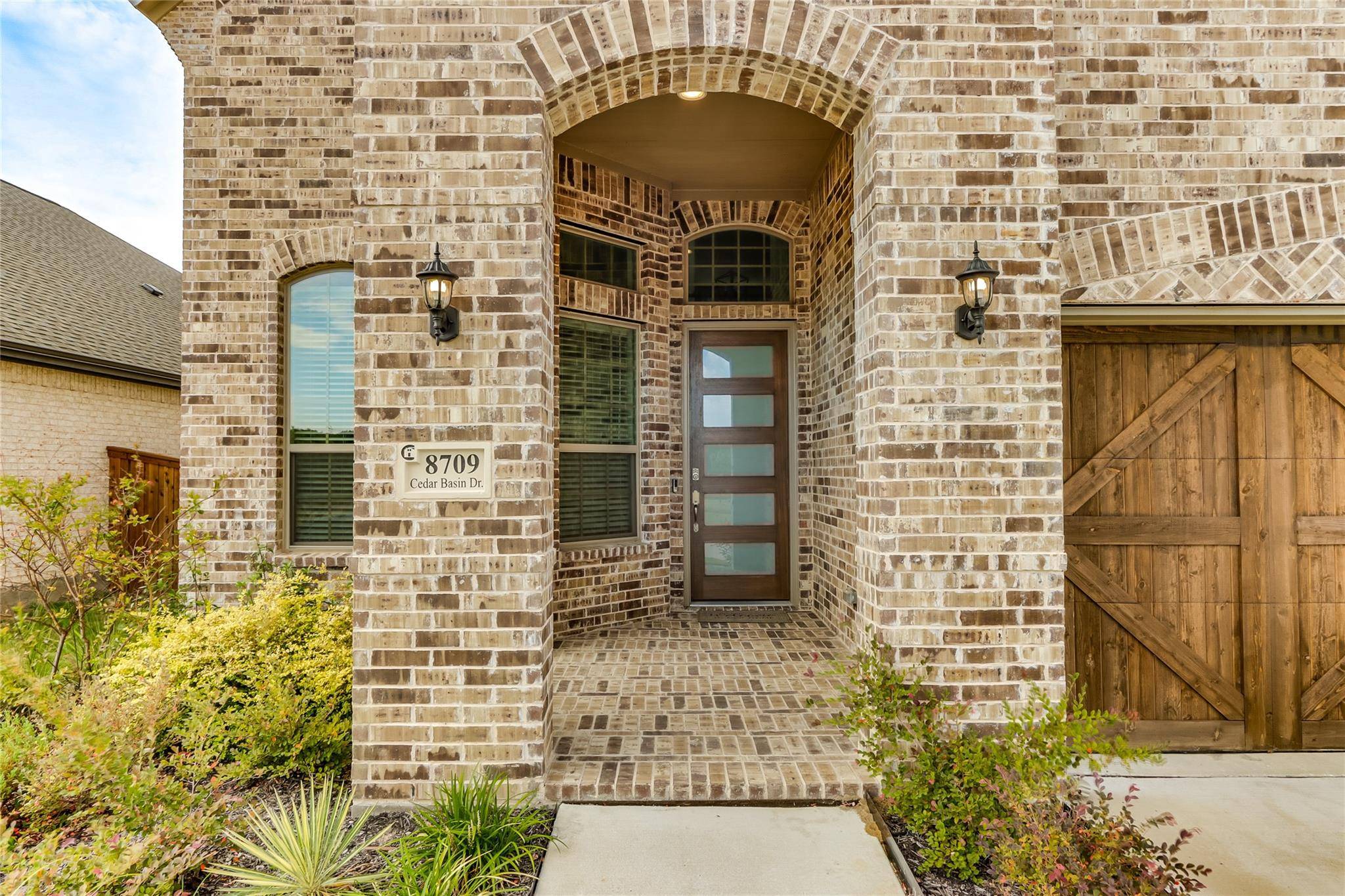 Mckinney, TX 75071,8709 Cedar Basin Drive