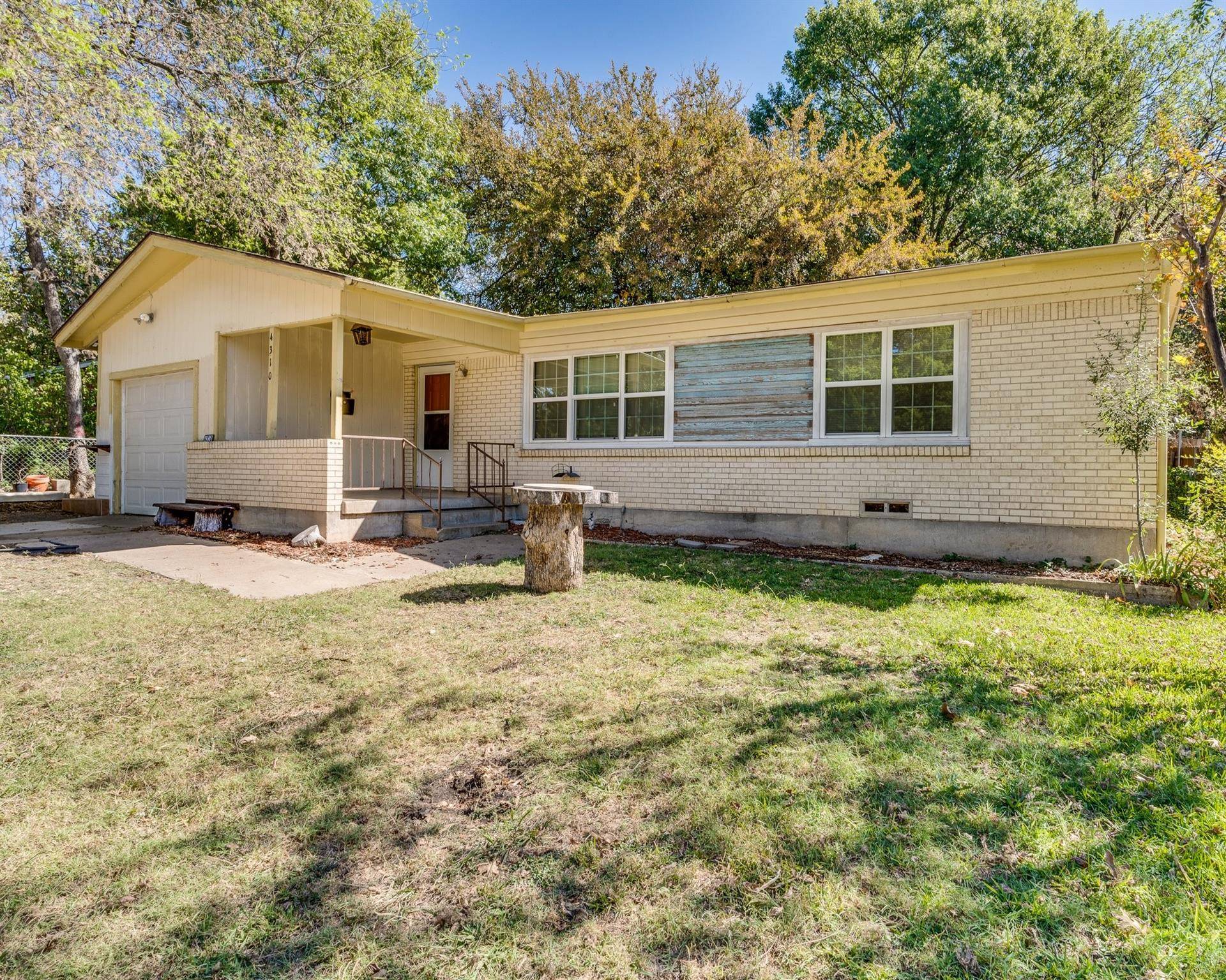 Dallas, TX 75216,4310 Fitzsimmons Street