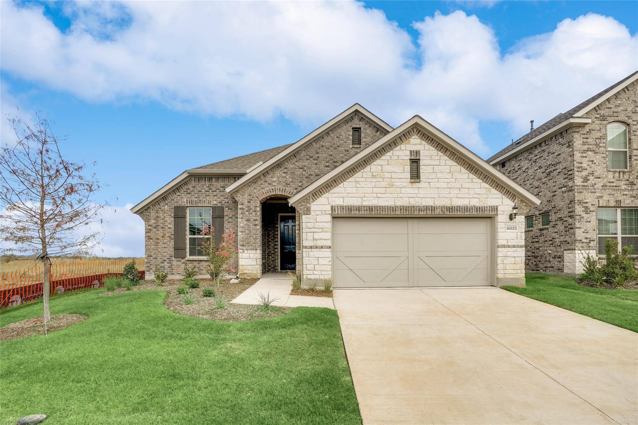 Celina, TX 75009,16625 Hidden Cove Drive