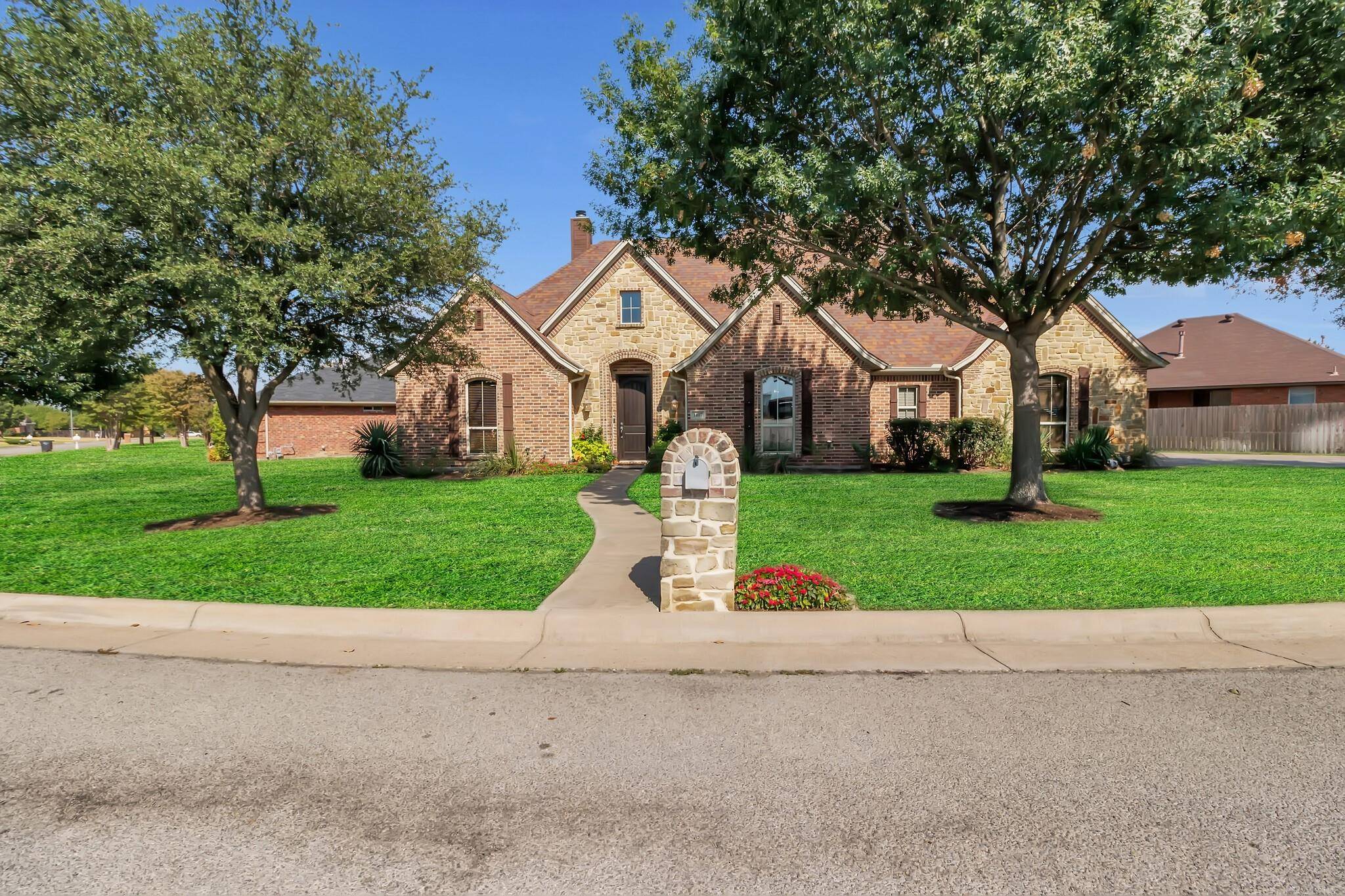 Cleburne, TX 76033,1407 Chaucer Drive