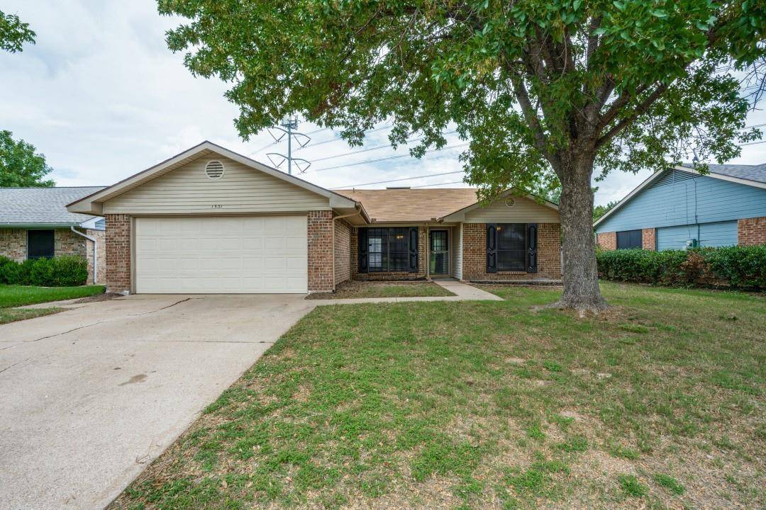 Arlington, TX 76018,1531 Caplin Drive