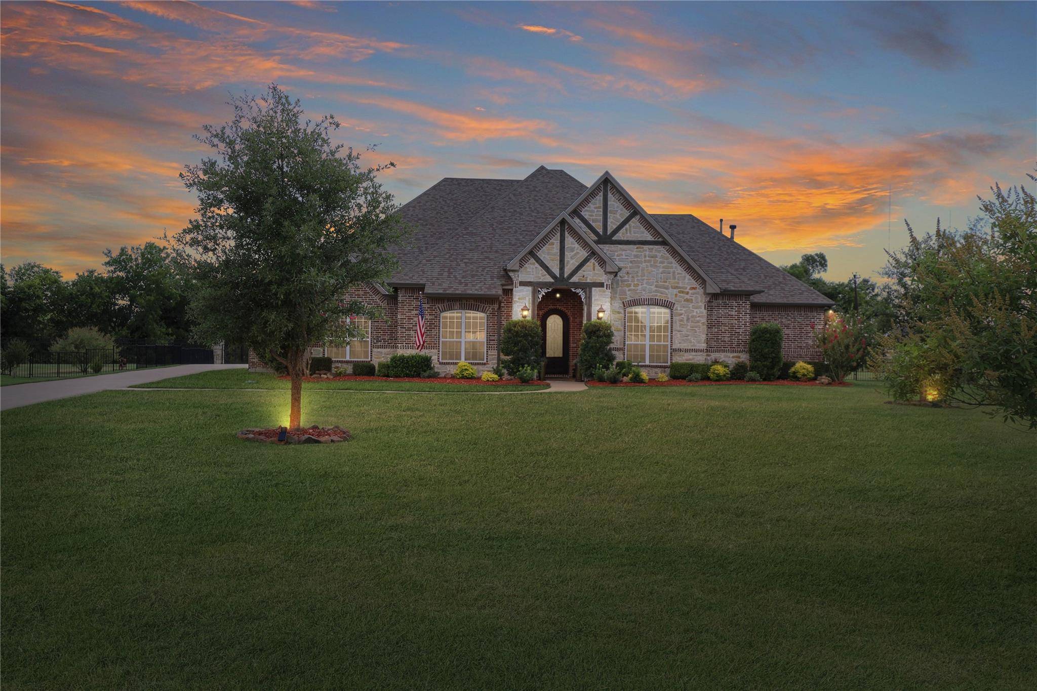 Mckinney, TX 75071,4408 Lake Breeze Drive