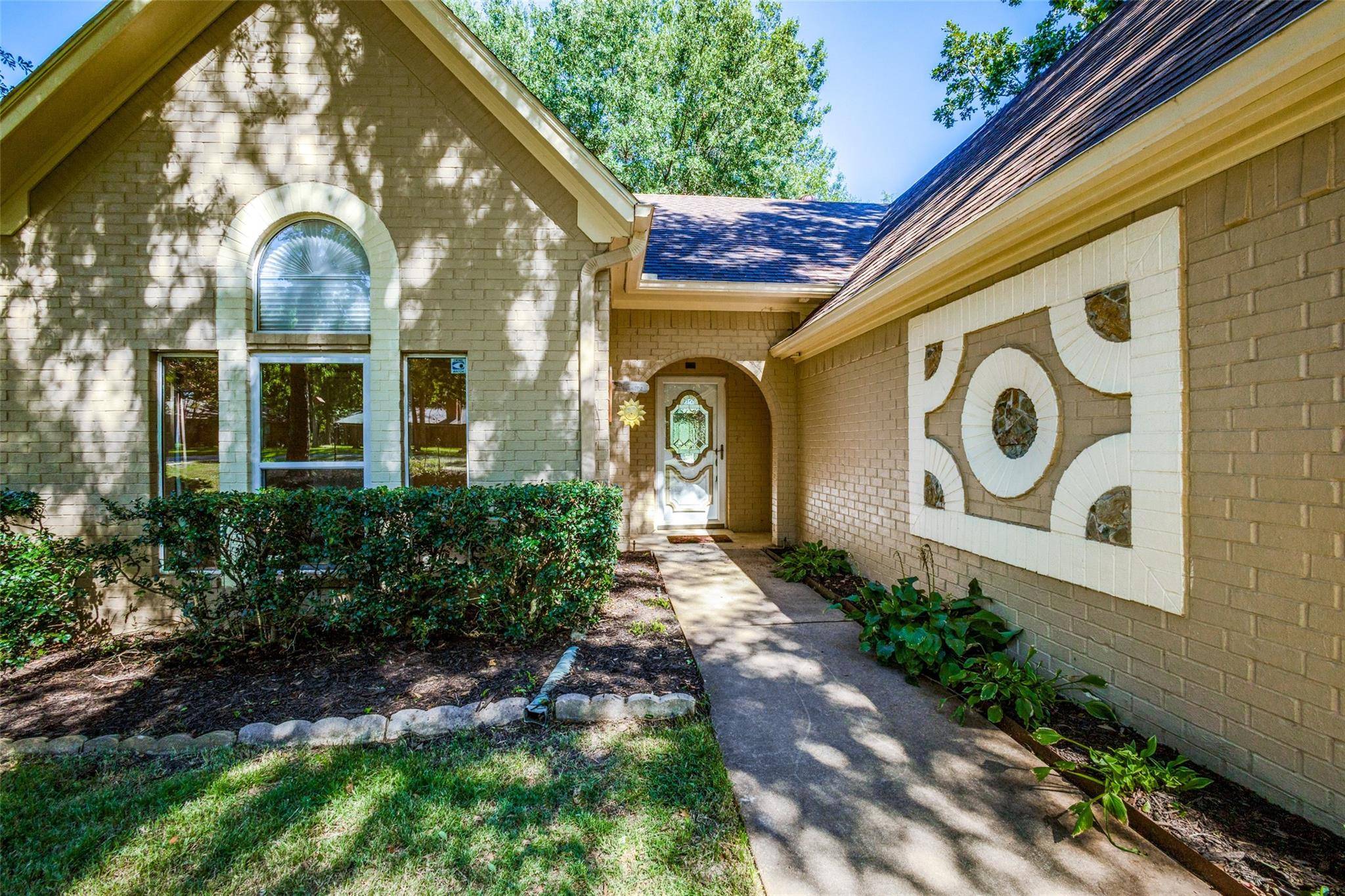 Enchanted Oaks, TX 75156,184 1st Oak Drive