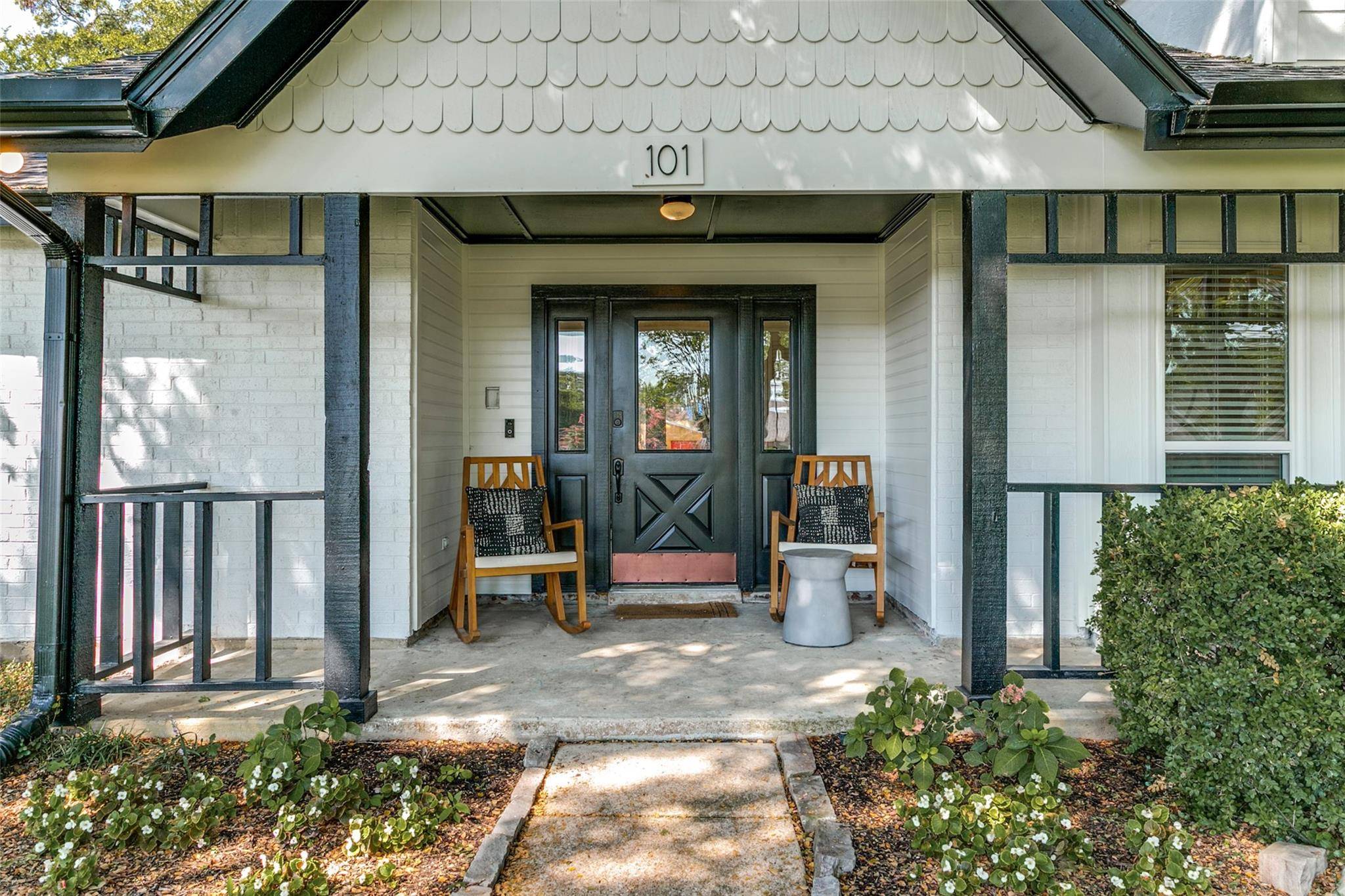 Coppell, TX 75019,101 Creekside Lane