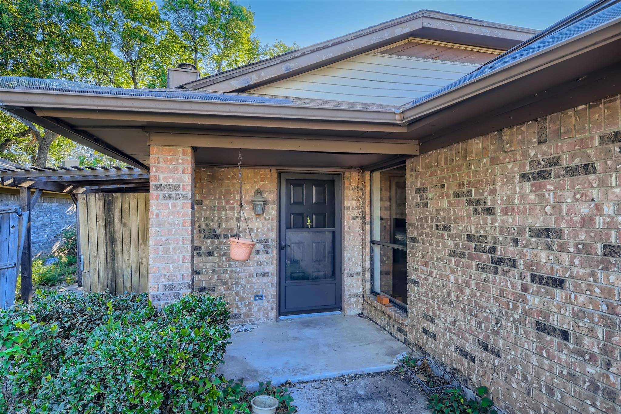 Garland, TX 75043,5114 Lakeridge Court