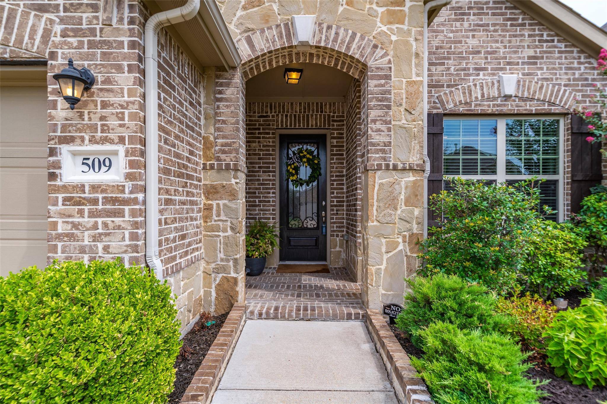 Little Elm, TX 75068,509 Calliopsis Street