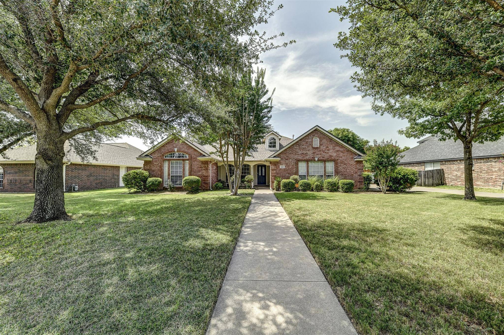 Justin, TX 76247,122 Hummingbird Lane