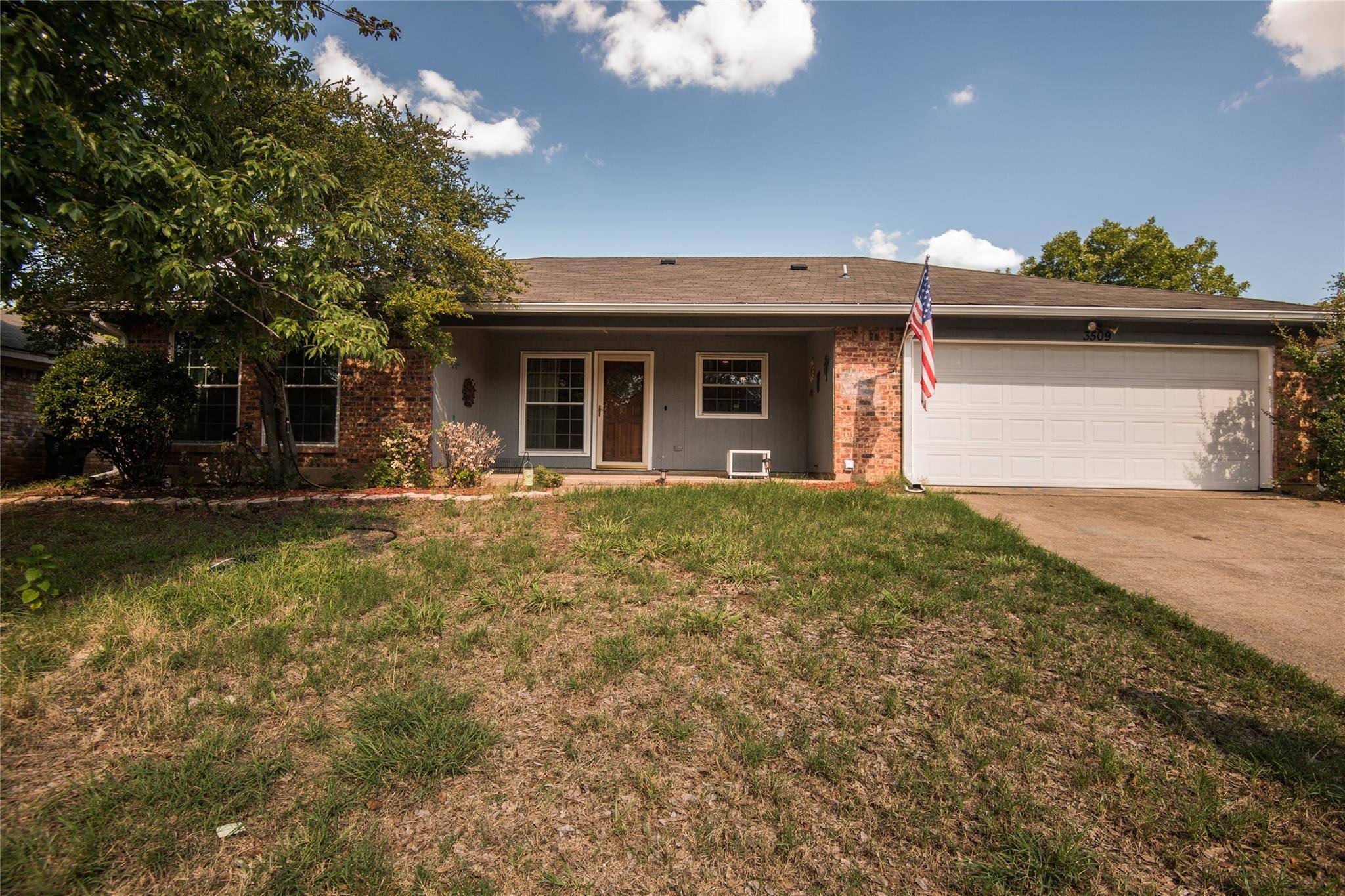 Arlington, TX 76015,3509 Elgenwood Trail