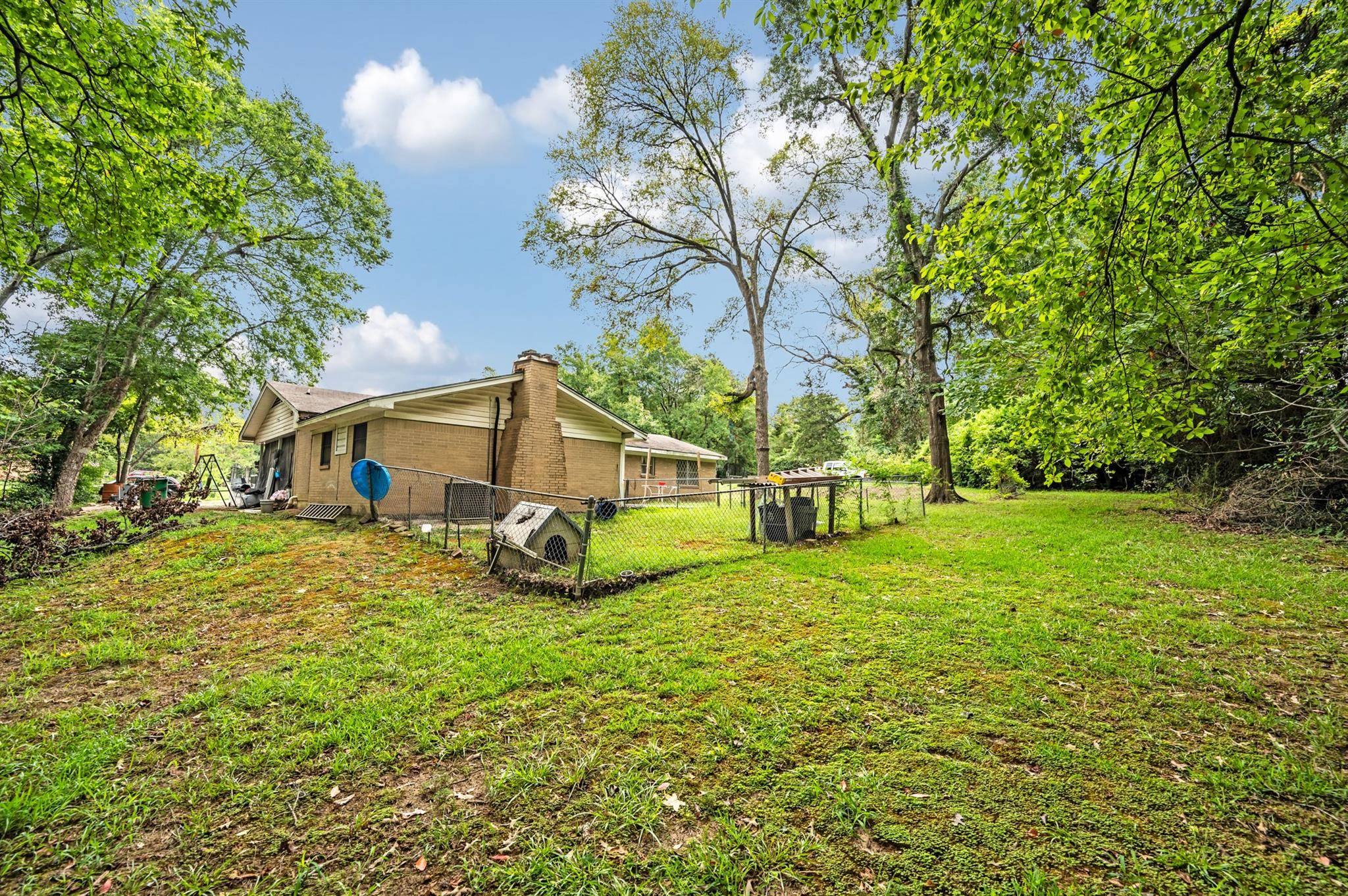 Palestine, TX 75803,601 Crestwood Drive