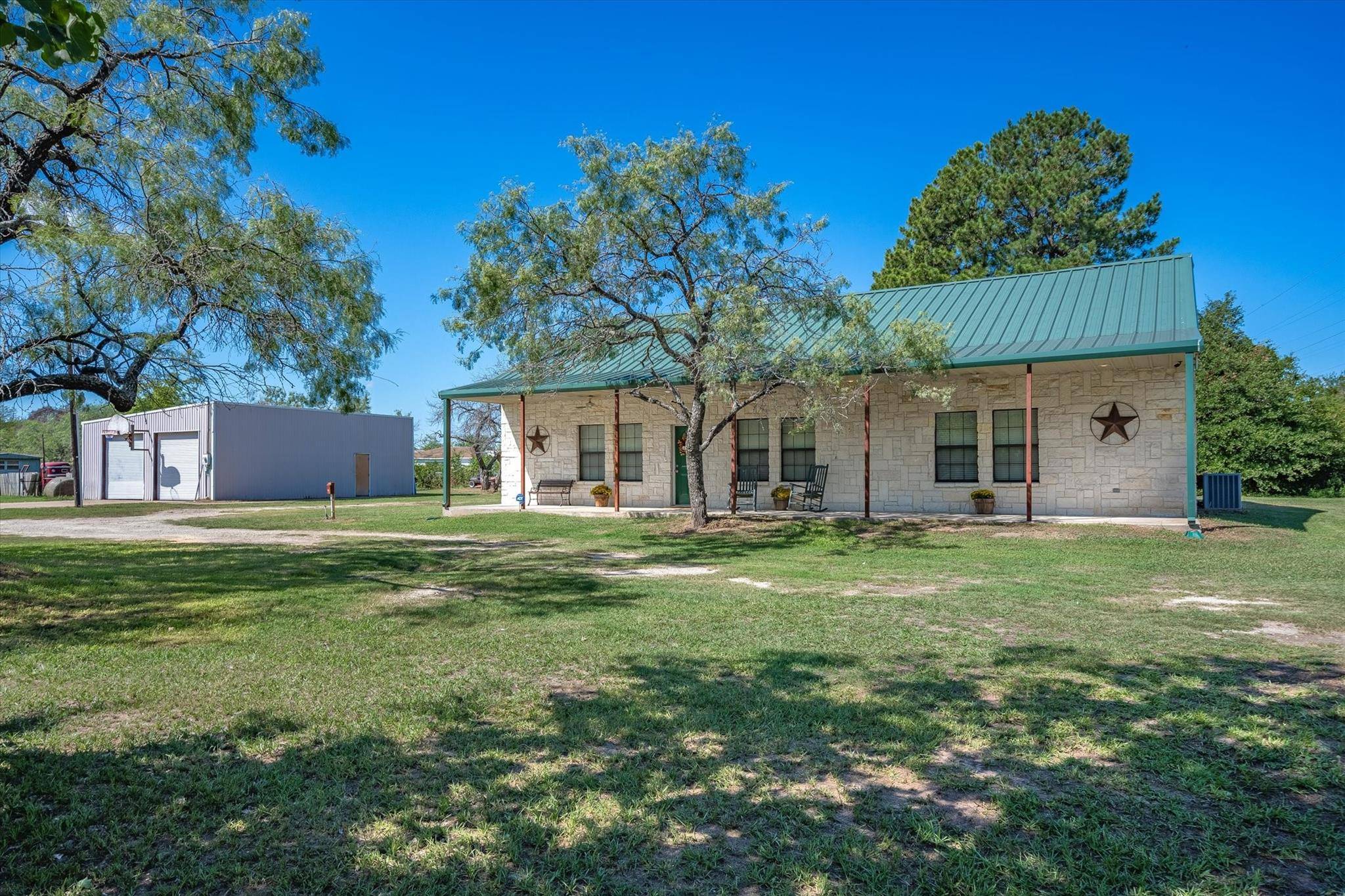 Terrell, TX 75161,10800 Estate Lane