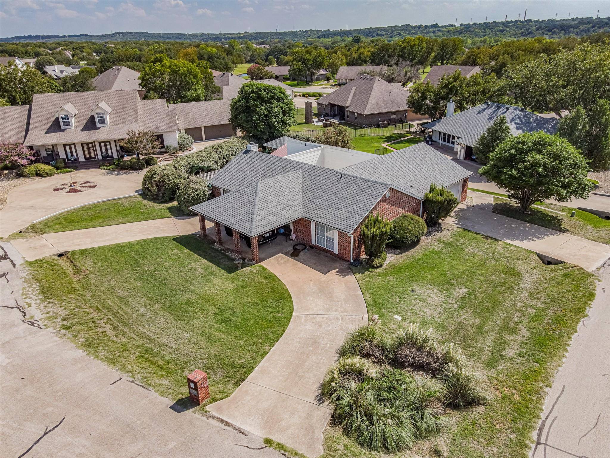 Granbury, TX 76049,6301 Bellevue Court