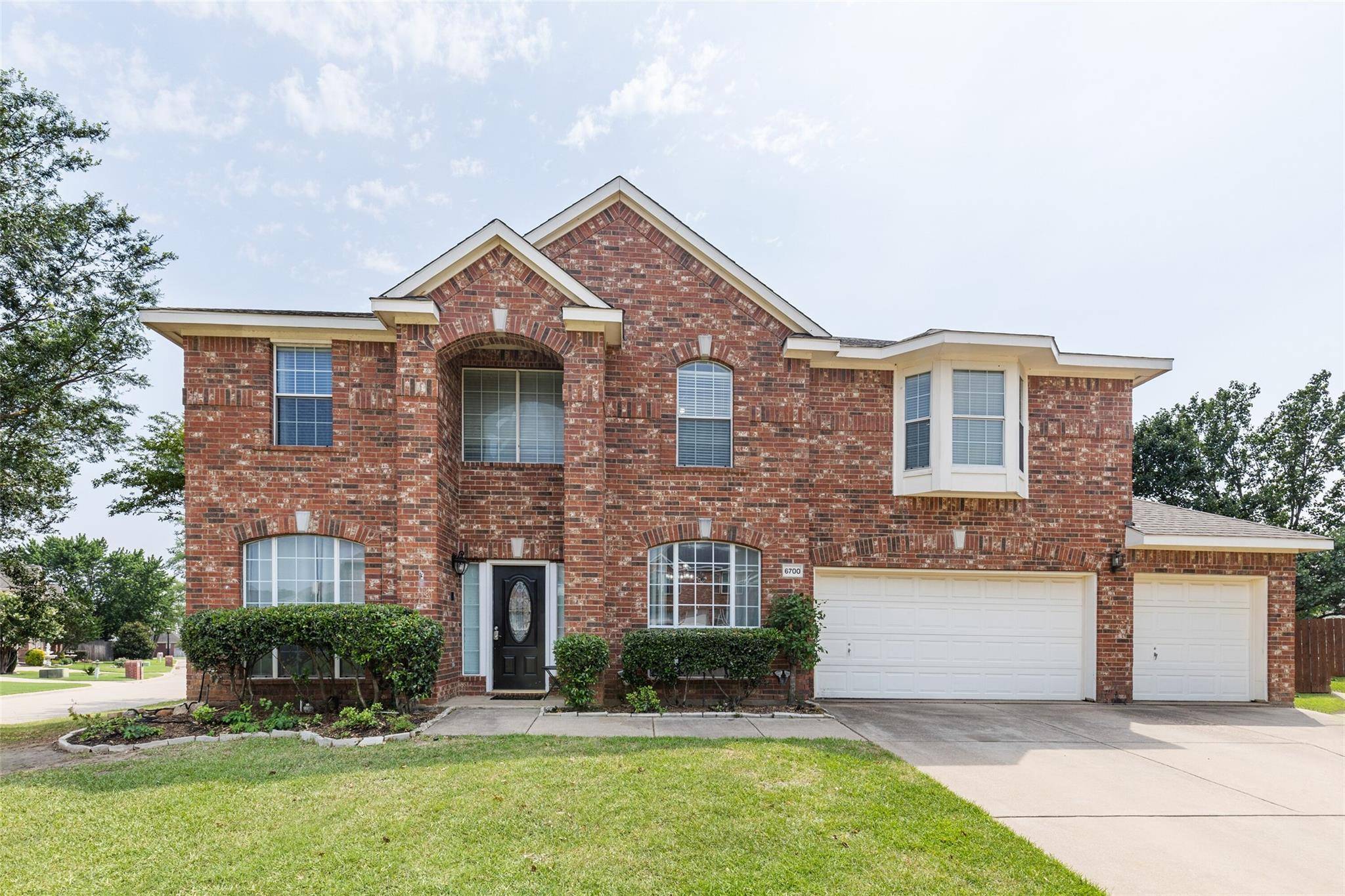 Arlington, TX 76017,6700 Coronation Court