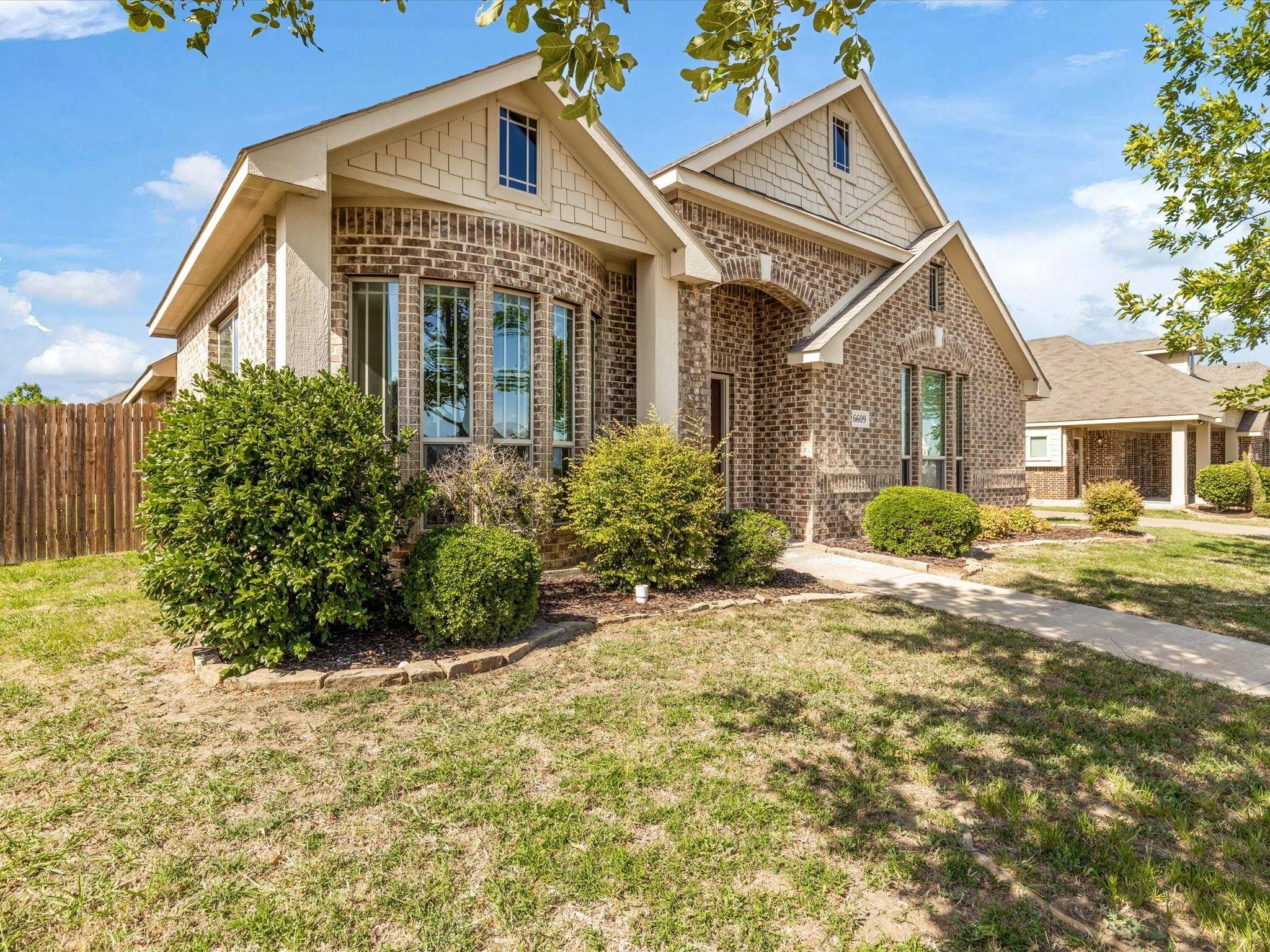 Midlothian, TX 76065,6609 Meadow Glen Drive