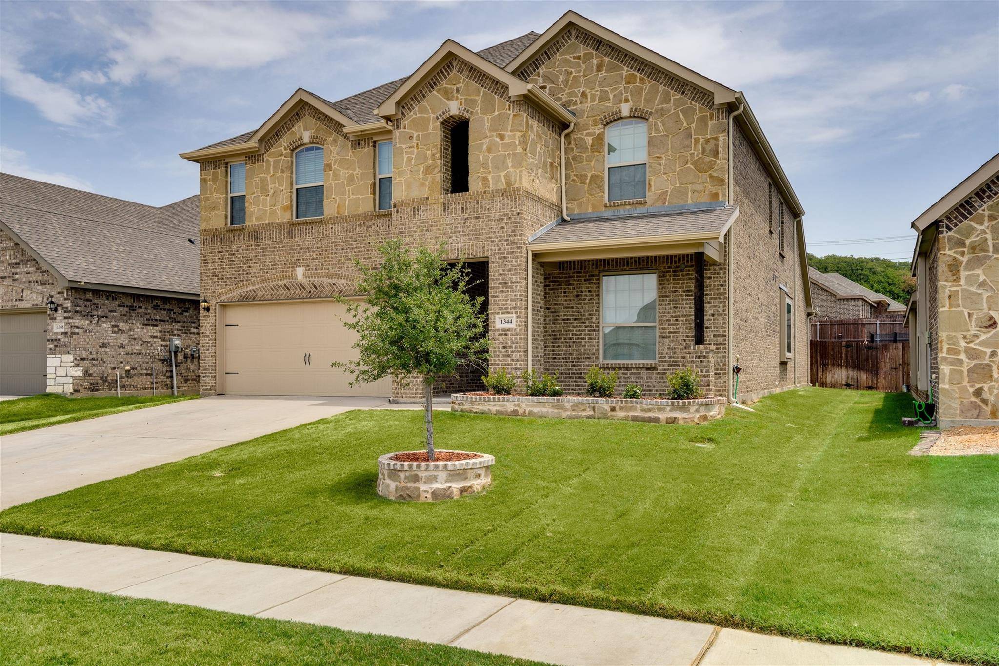 Kennedale, TX 76060,1344 Mountain View Lane