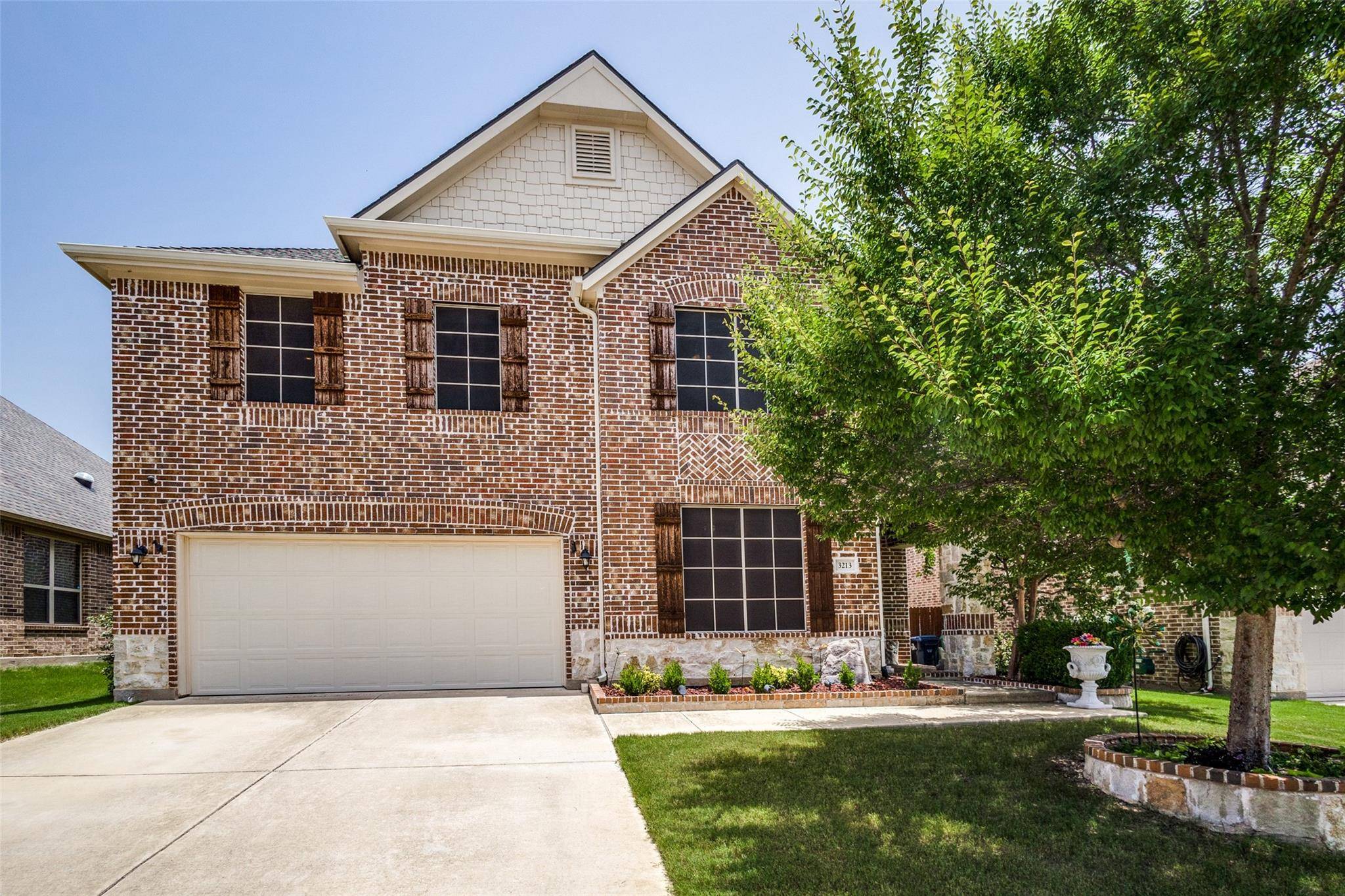 Denton, TX 76208,3213 Glen Crest Lane