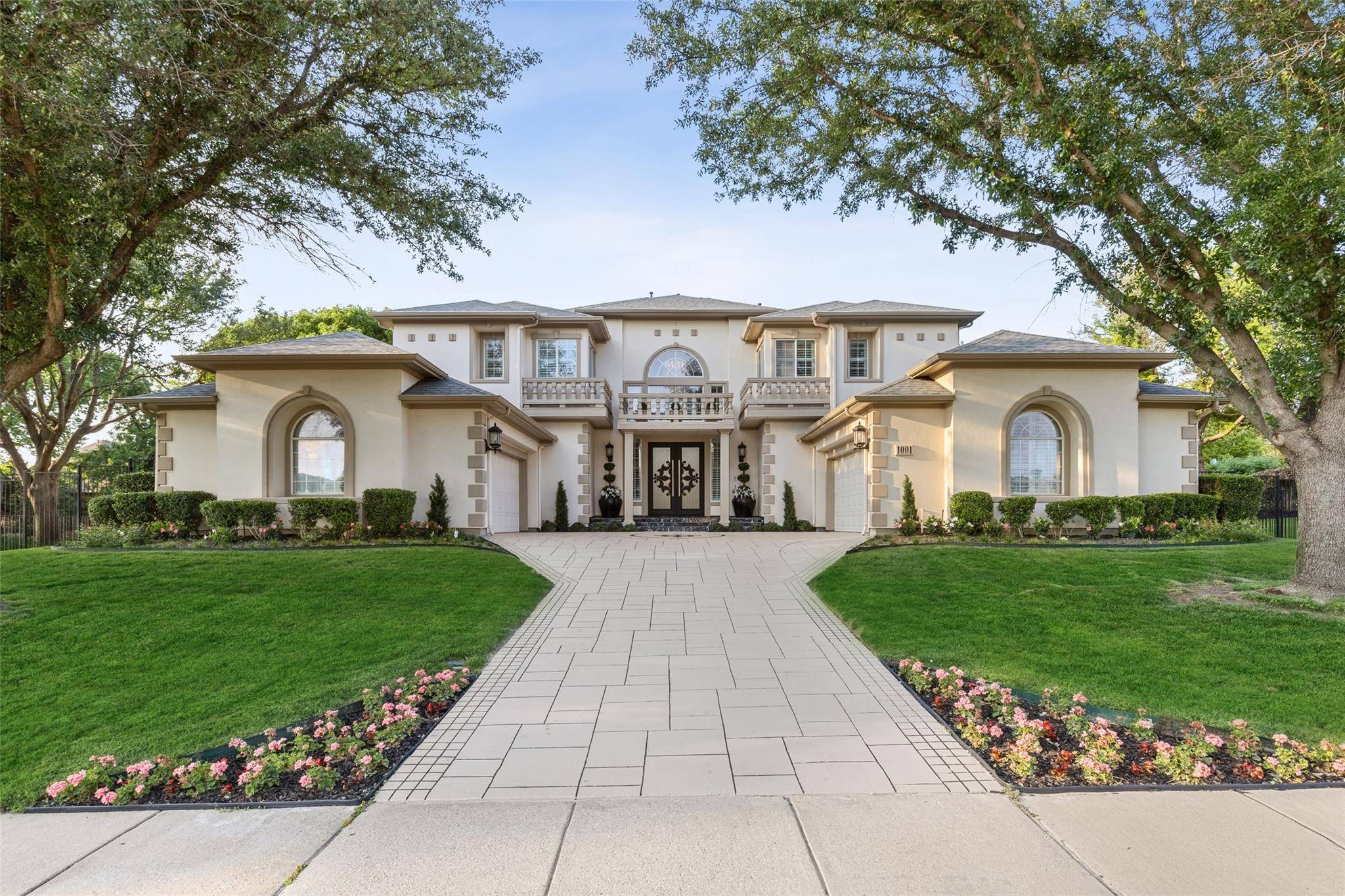 Prosper, TX 75078,1001 Twin Oaks Drive