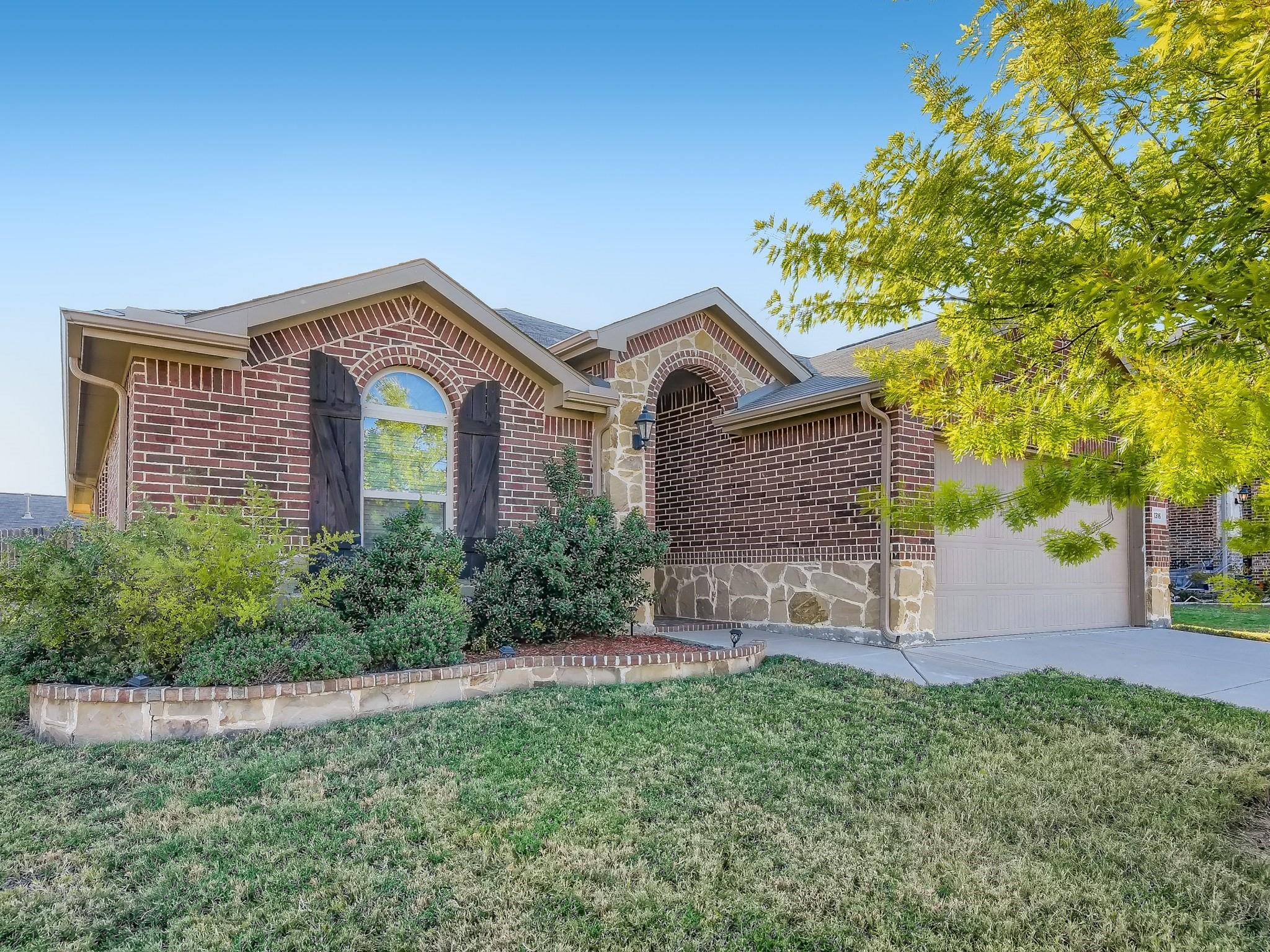 Burleson, TX 76028,1316 Foxglove Lane