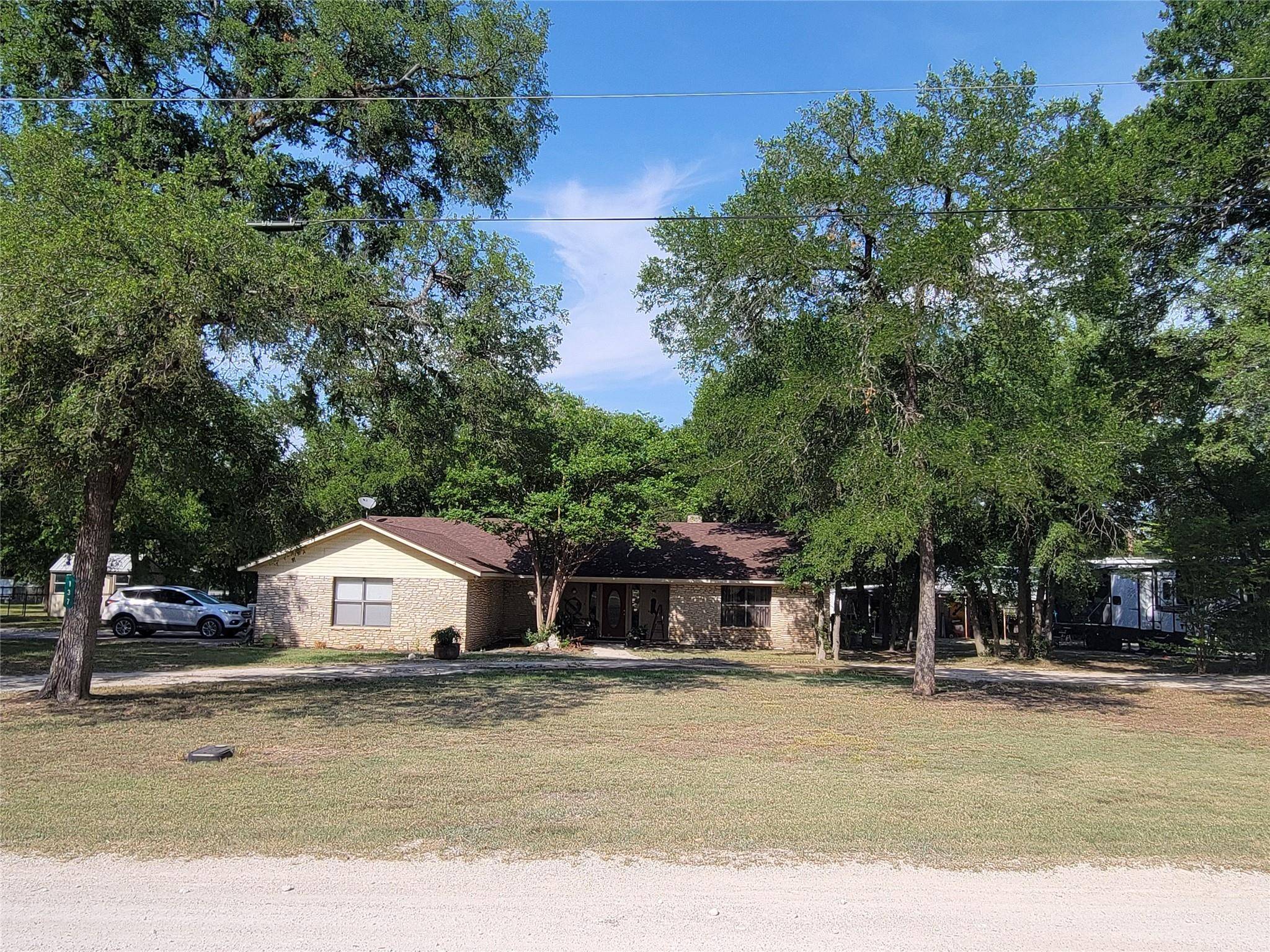 Clifton, TX 76634,137 County Road 1759A