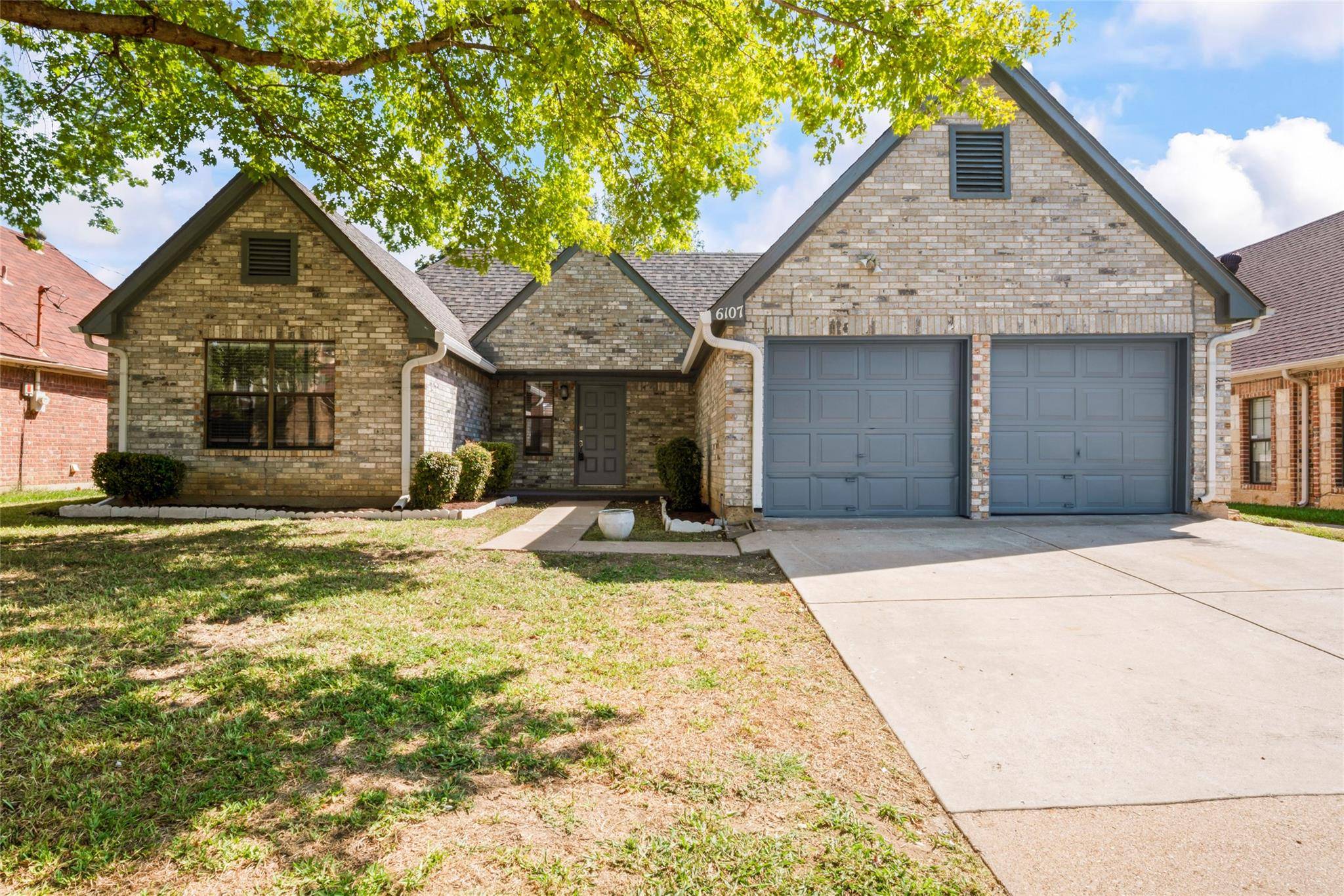 Arlington, TX 76017,6107 Meadowside Trail