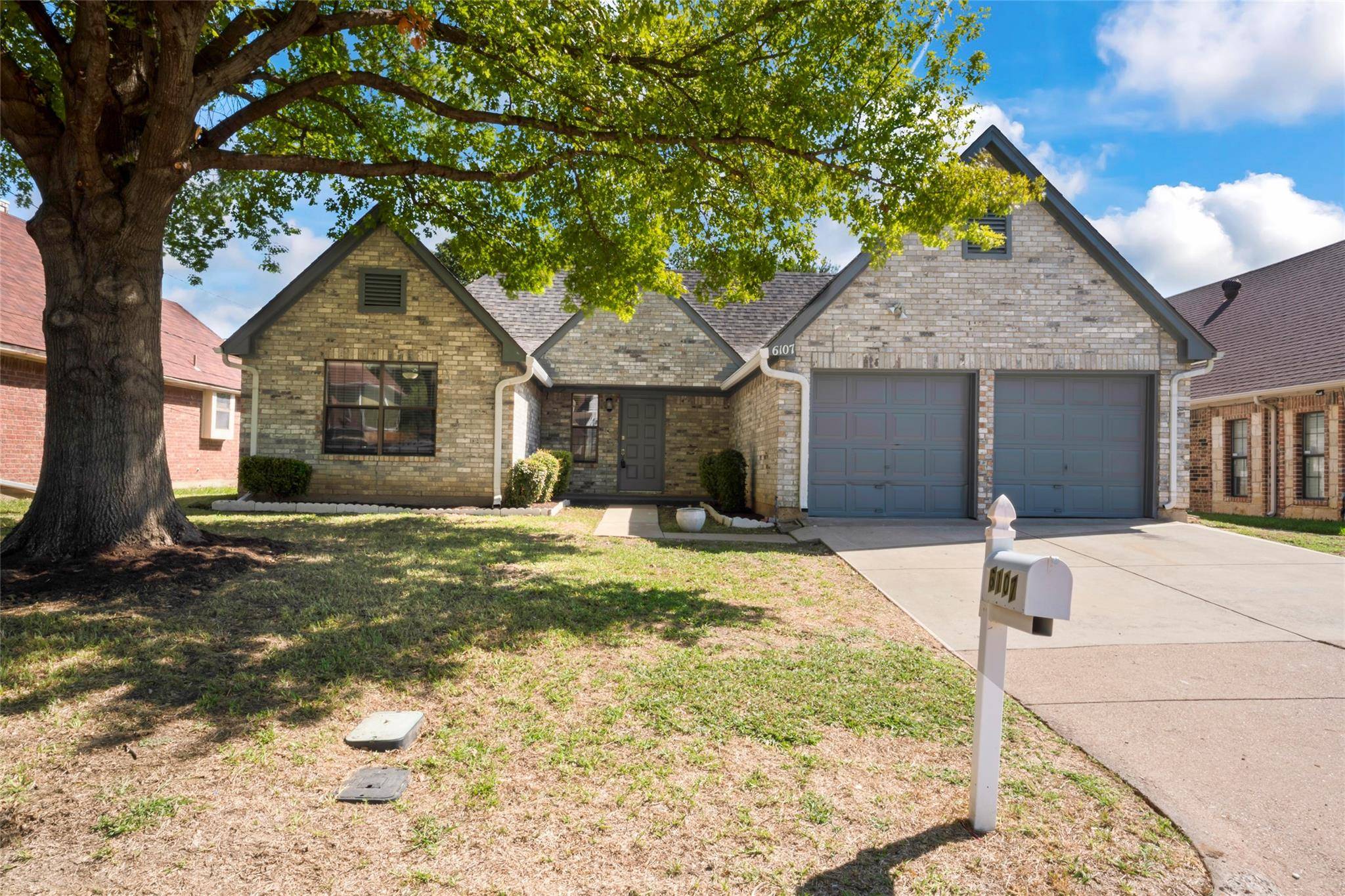 Arlington, TX 76017,6107 Meadowside Trail