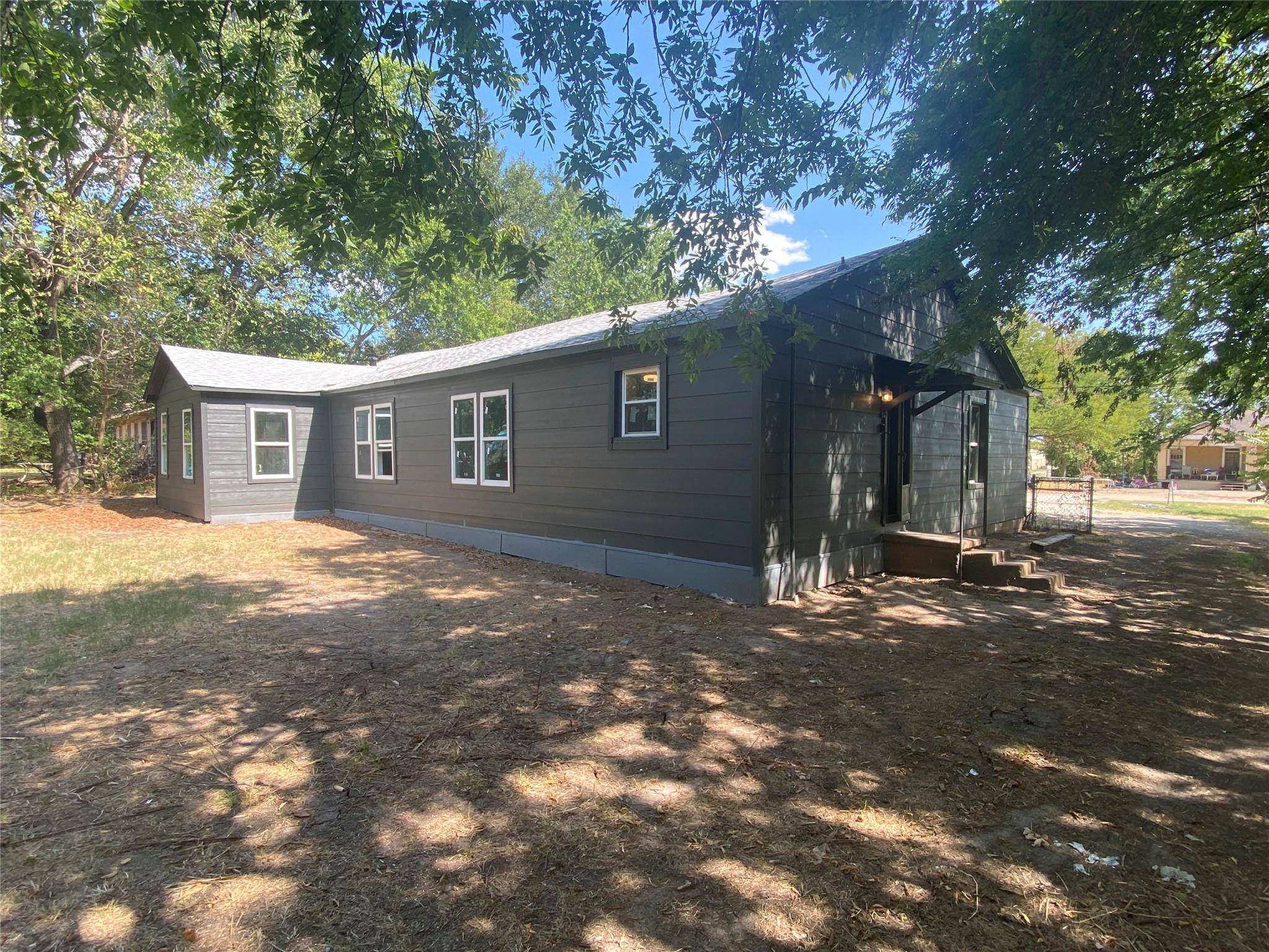 Ladonia, TX 75449,702 W Main Street