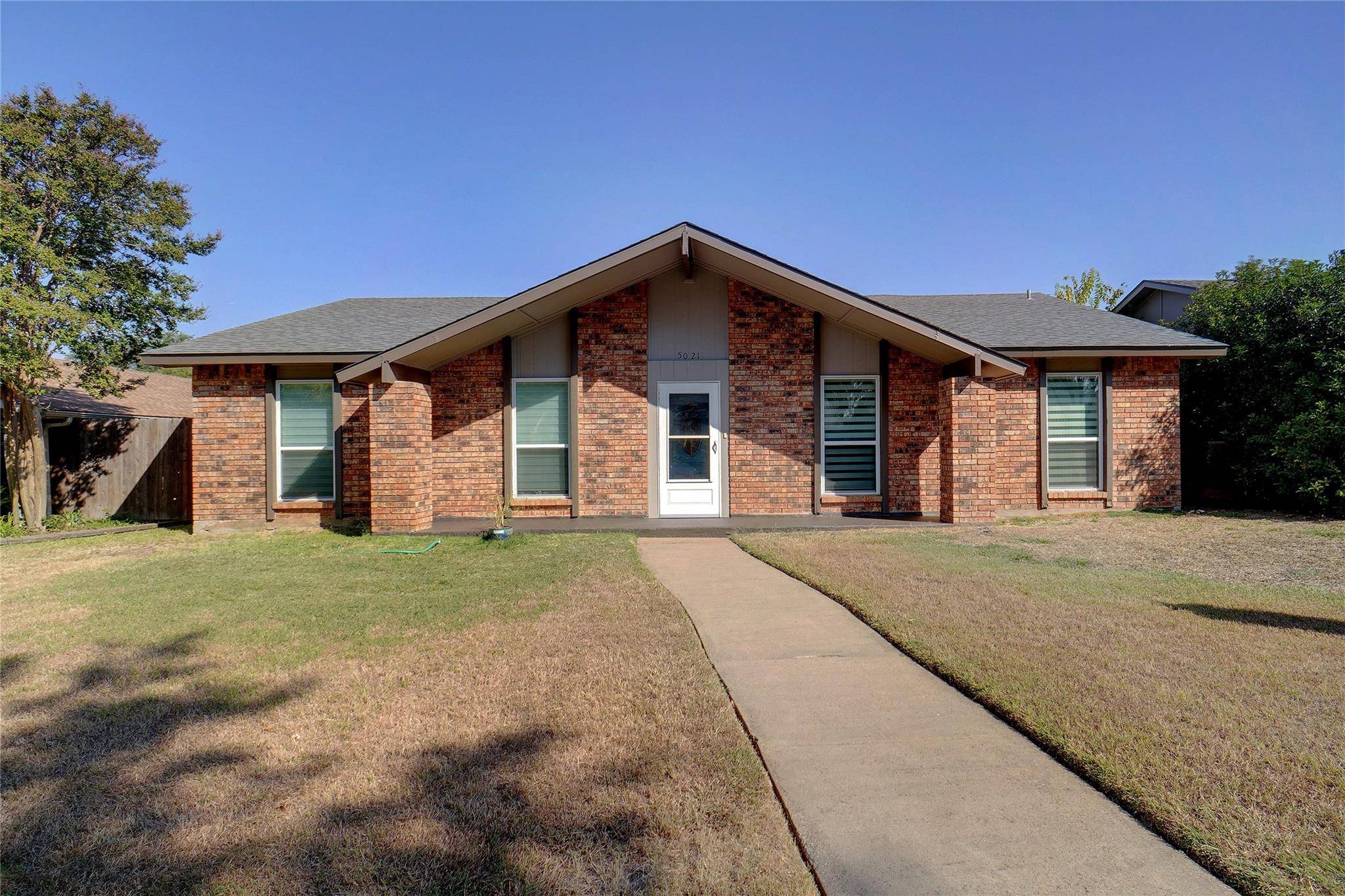 The Colony, TX 75056,5021 Stanley Drive