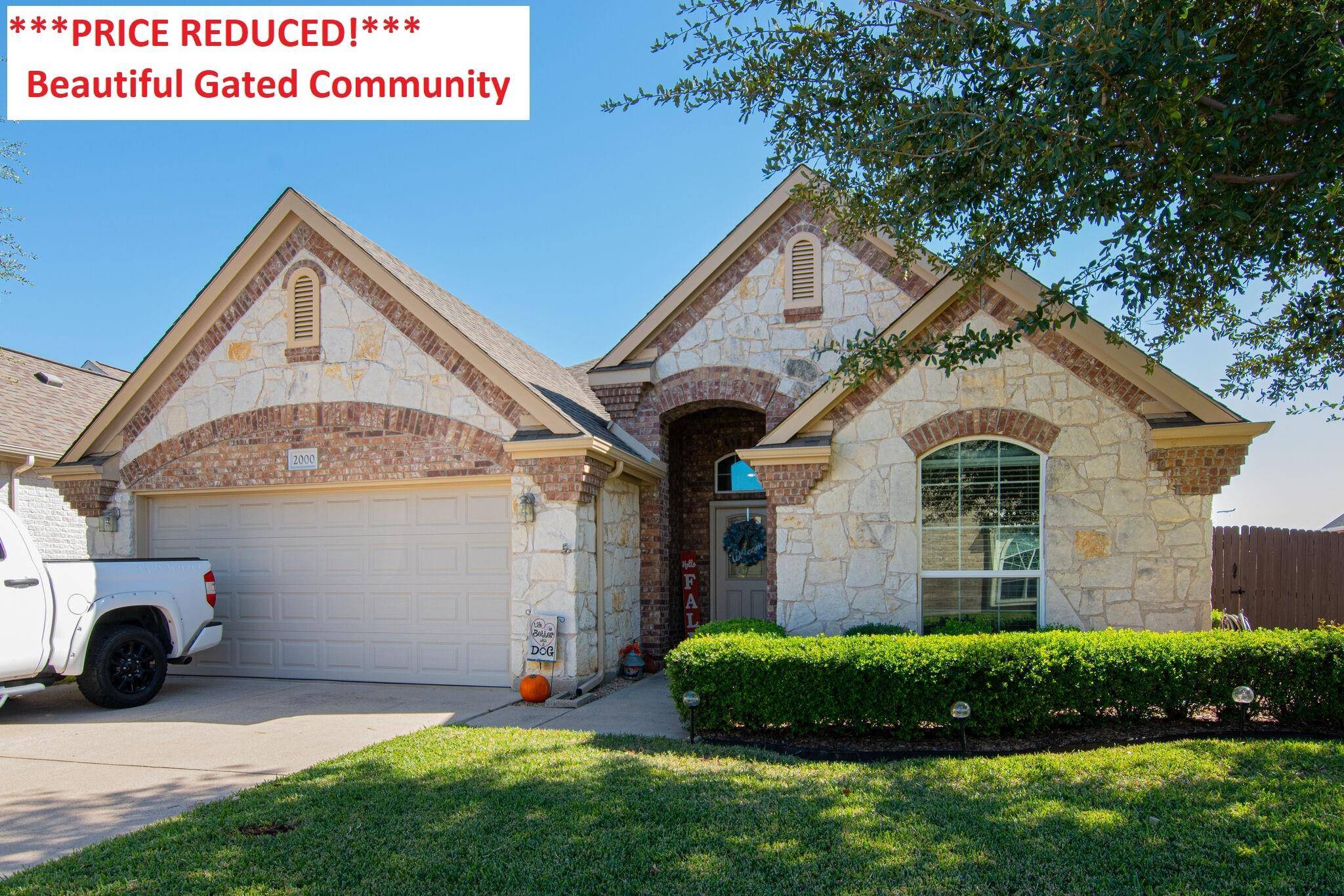 Euless, TX 76039,2000 Park Vista Lane