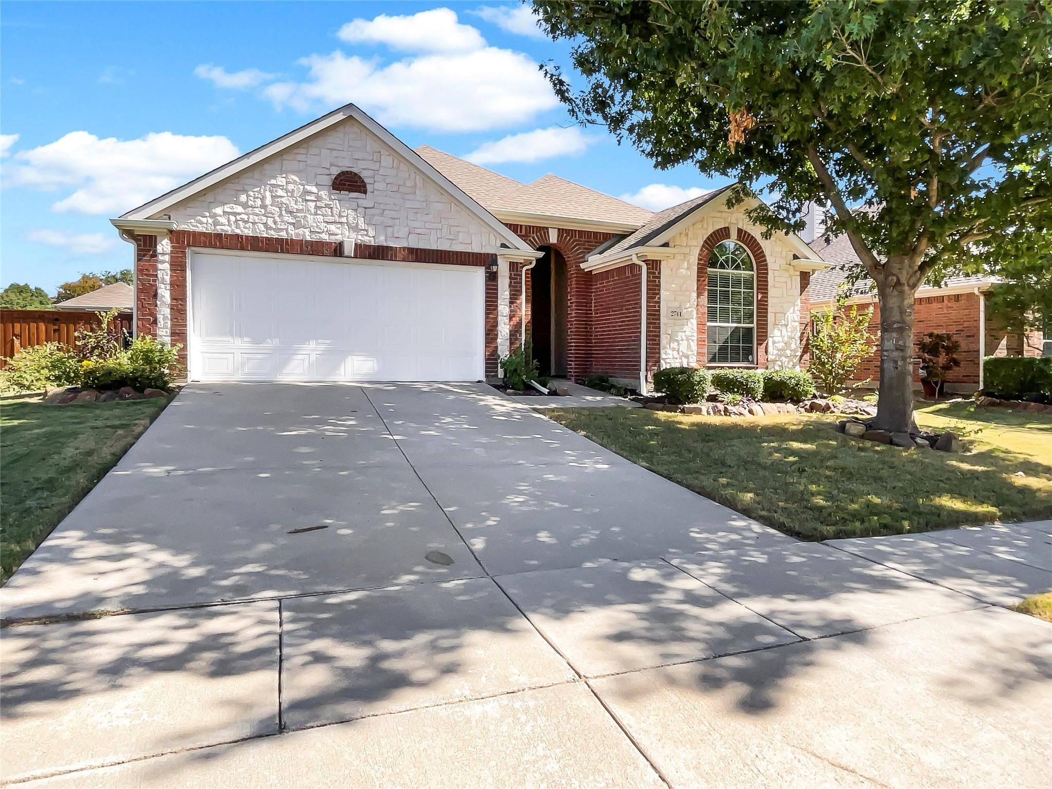 Little Elm, TX 75068,2741 Stallion Drive