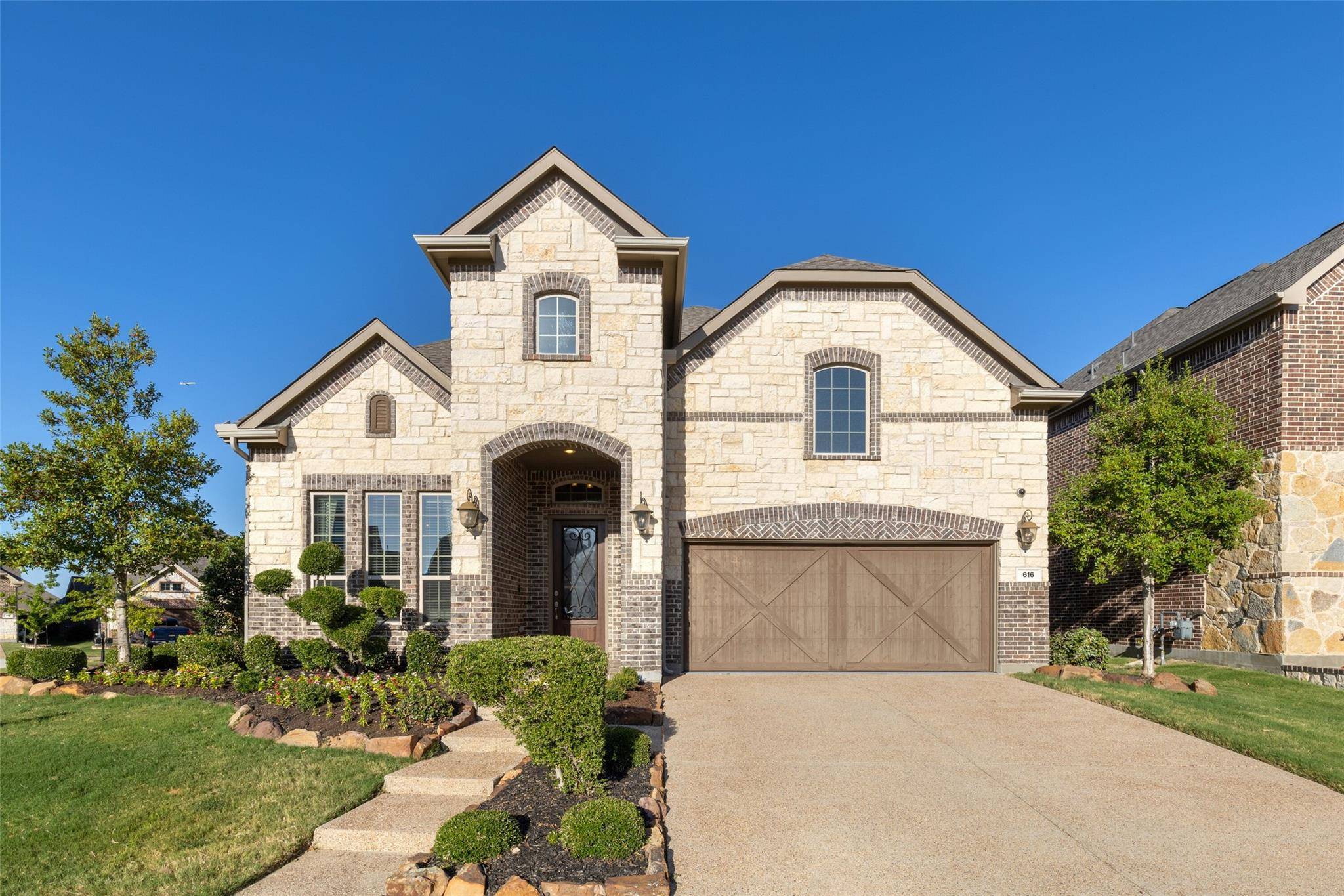 Euless, TX 76039,616 Whitetail Road