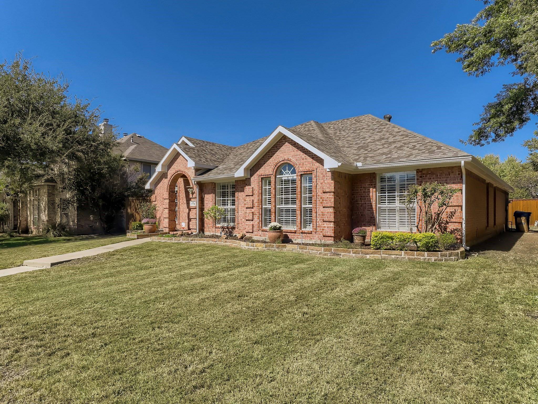 Frisco, TX 75034,7716 Glenoaks Drive