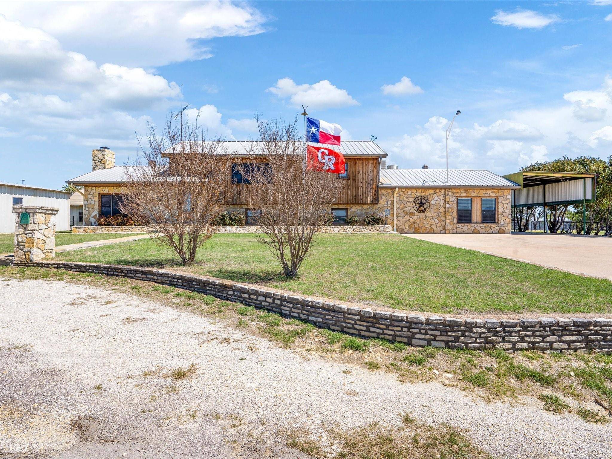 Glen Rose, TX 76043,2254 County Road 1011