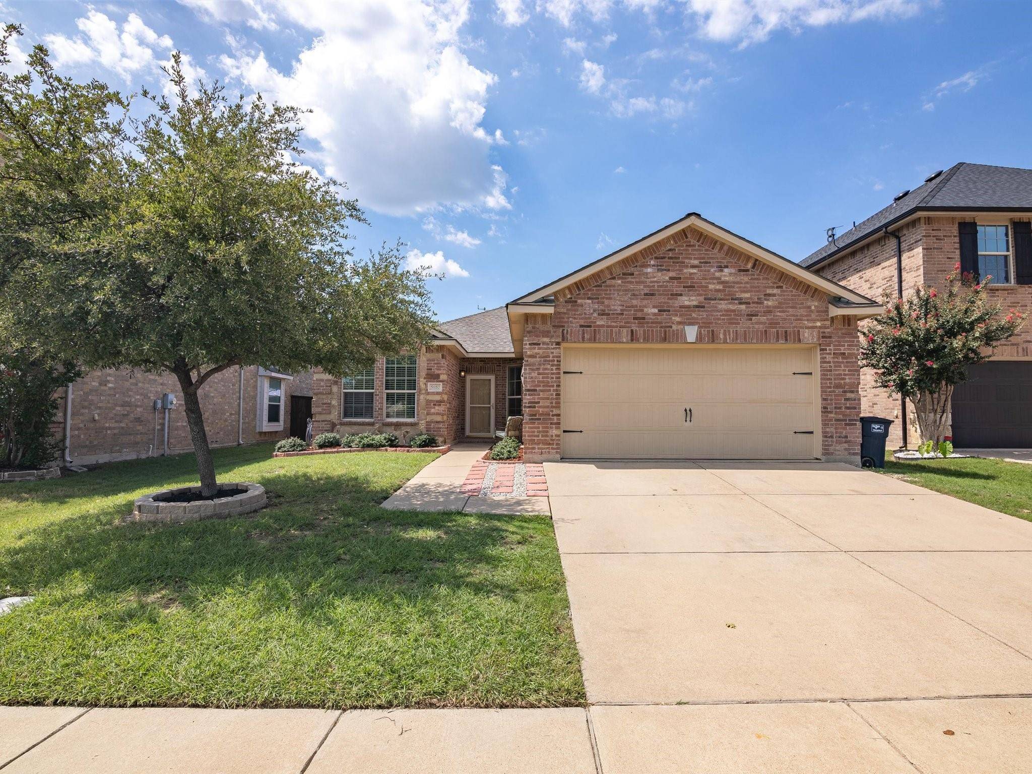 Fort Worth, TX 76179,5857 Fantail Drive