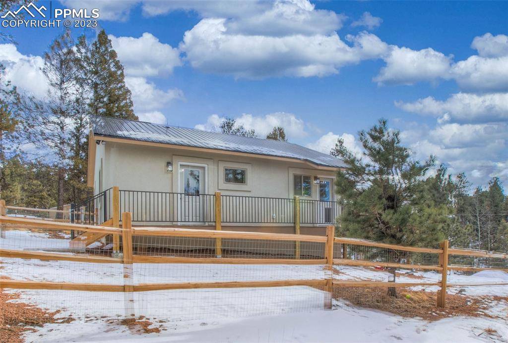 Florissant, CO 80816,144 Insmont LN