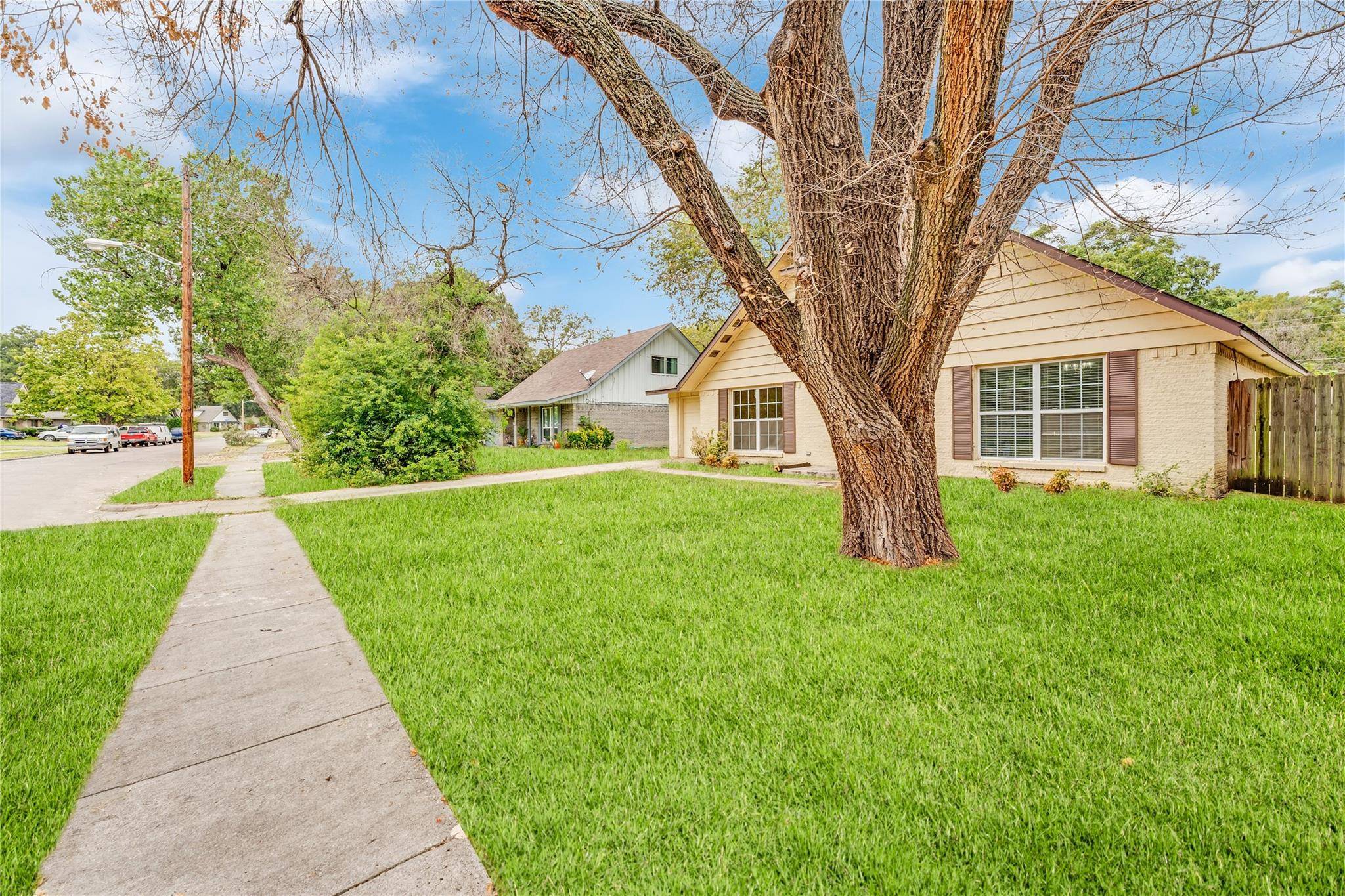 Richardson, TX 75080,814 Greenhaven Drive