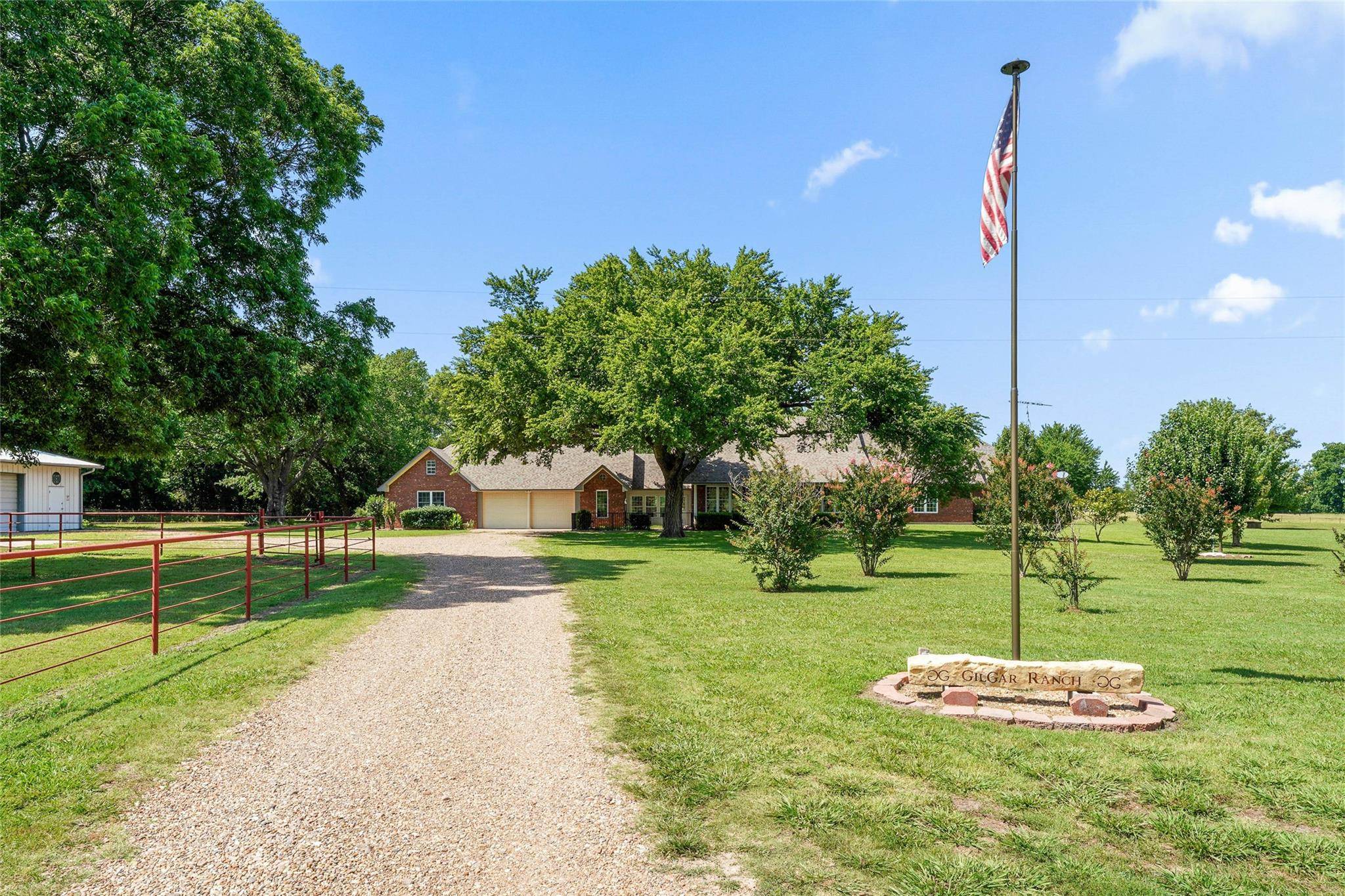 Bonham, TX 75418,400 County Road 4235