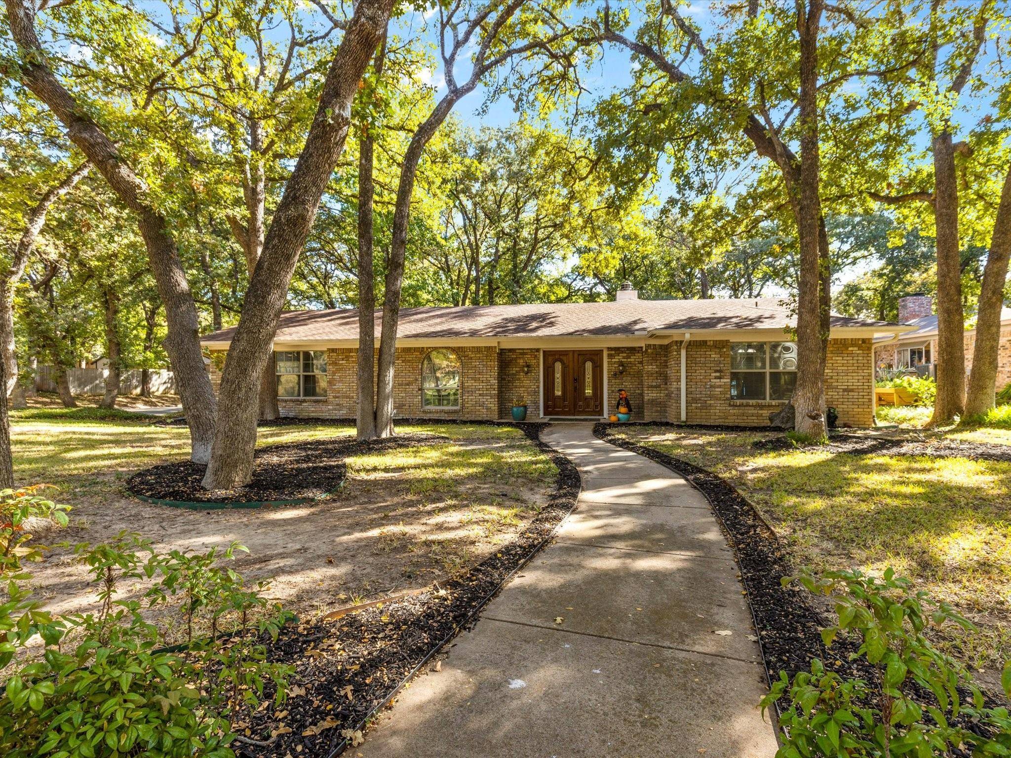 Grapevine, TX 76051,2905 Wentwood Drive